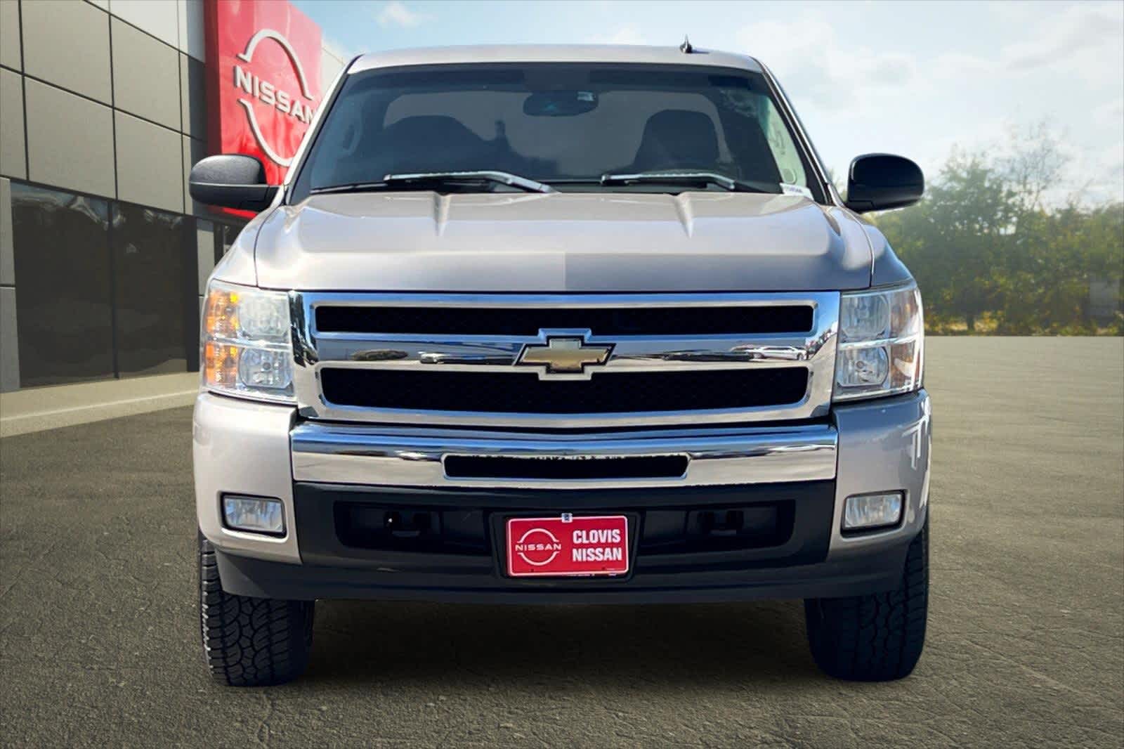 Thumbnail: 2009 Chevrolet Silverado 1500 - 11
