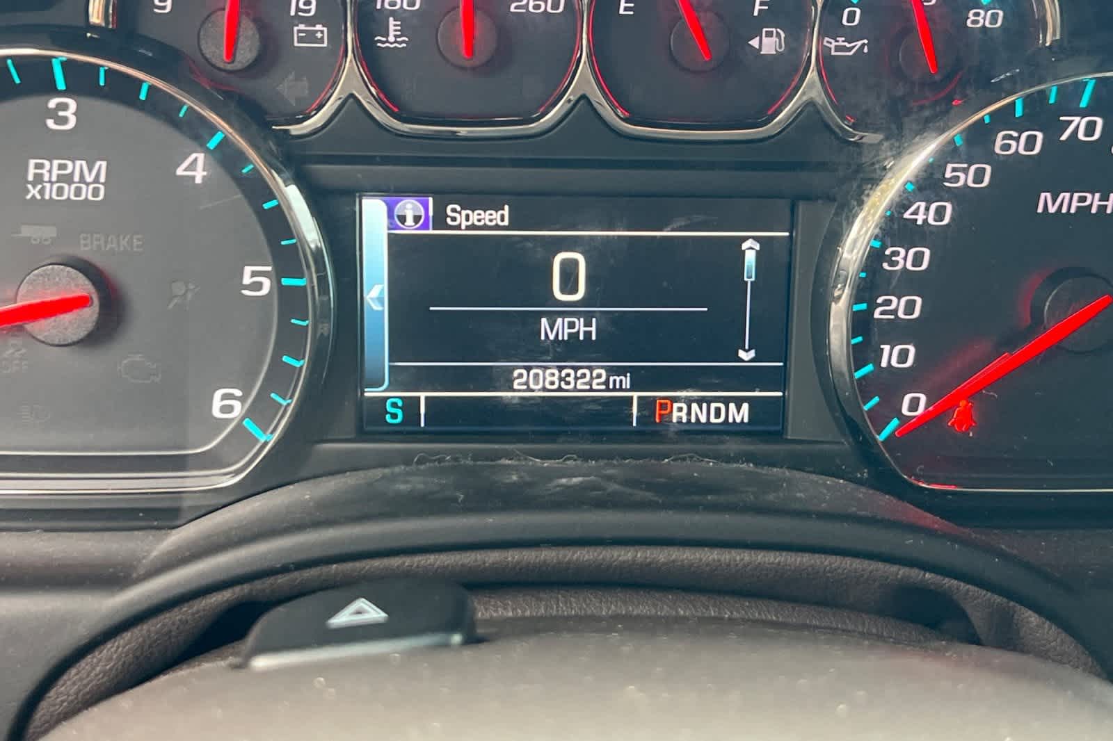 Thumbnail: 2016 Chevrolet Suburban - 30