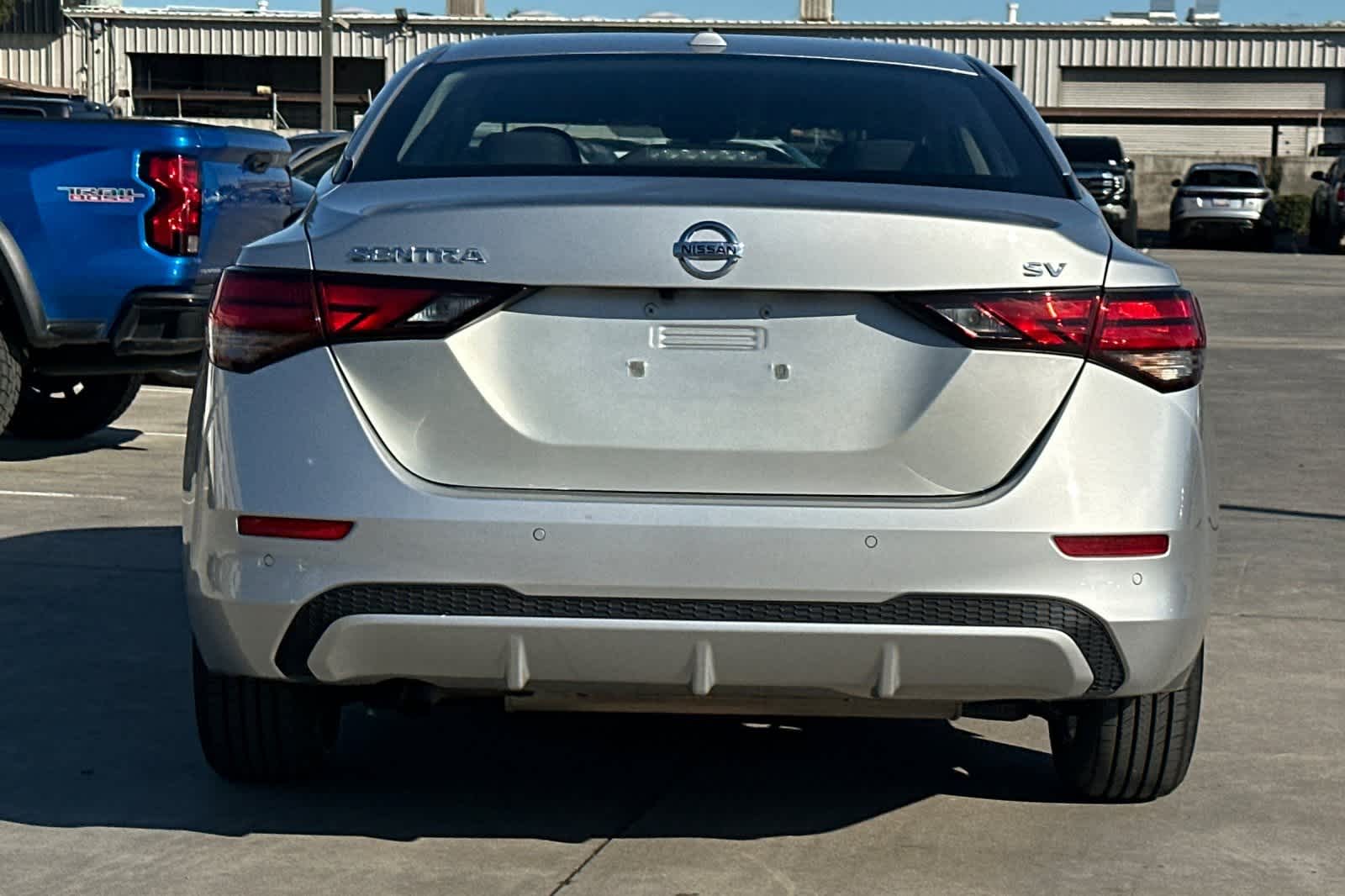 Thumbnail: 2022 Nissan Sentra - 8