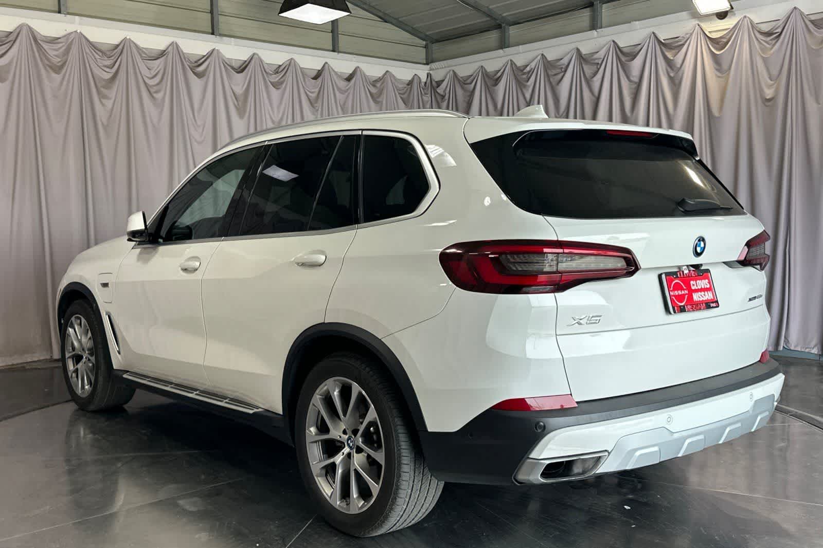 Thumbnail: 2023 BMW X5 - 7