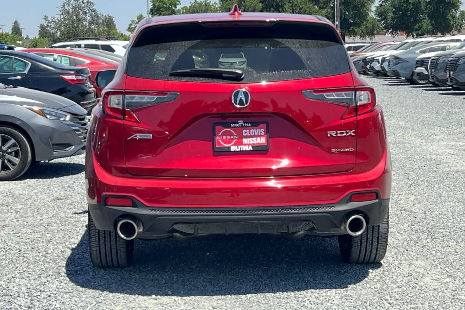 Thumbnail: 2025 Acura RDX - 8