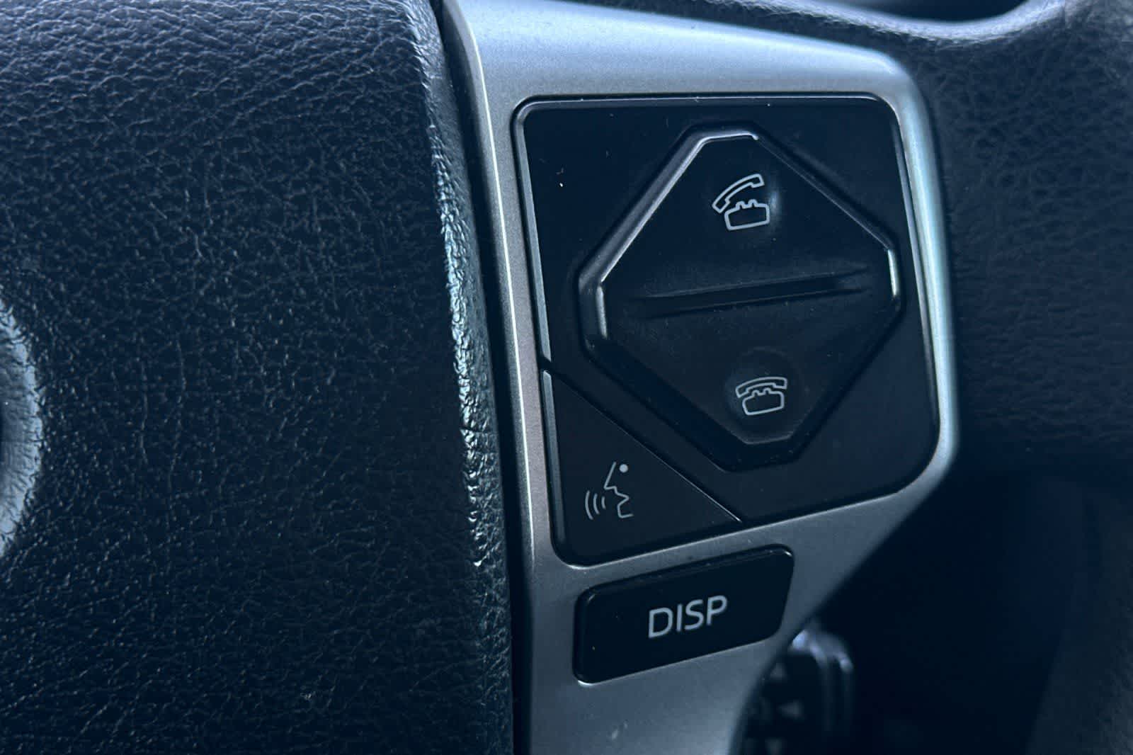 Thumbnail: 2014 Toyota Tundra - 29