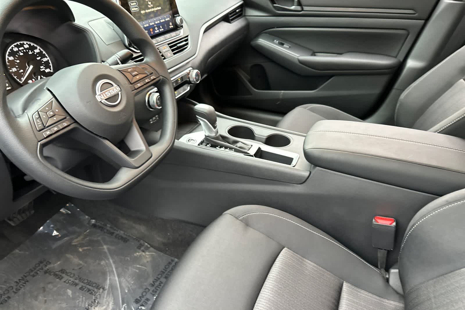 2025 Nissan Altima S 12