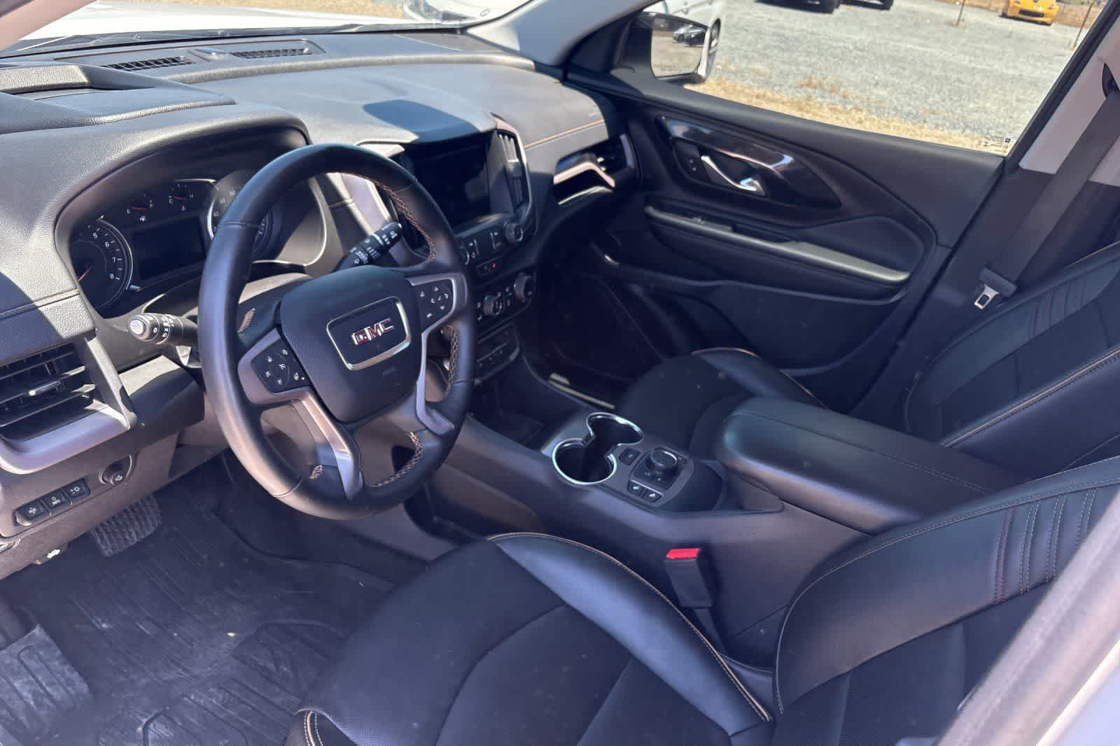 Thumbnail: 2024 GMC Terrain - 14