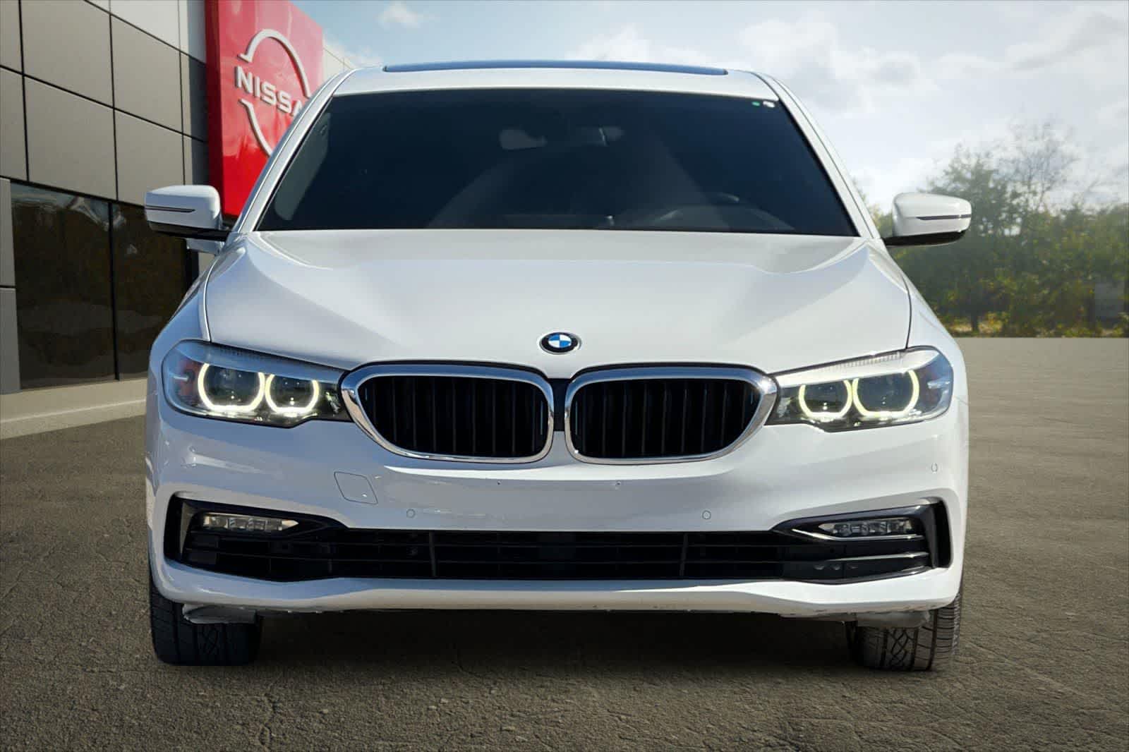 Thumbnail: 2018 BMW 5 Series - 11