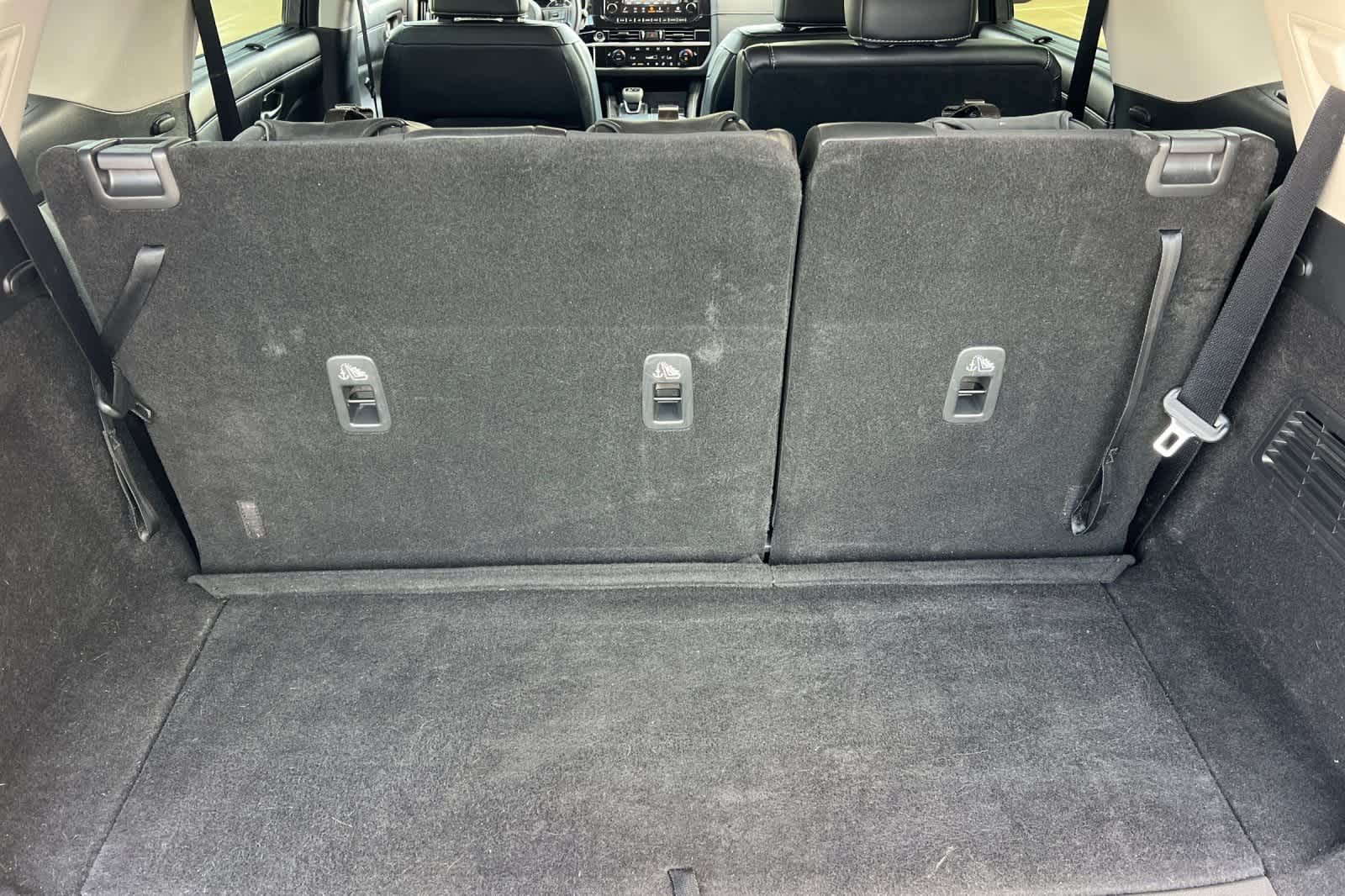 Thumbnail: 2023 Nissan Pathfinder - 17