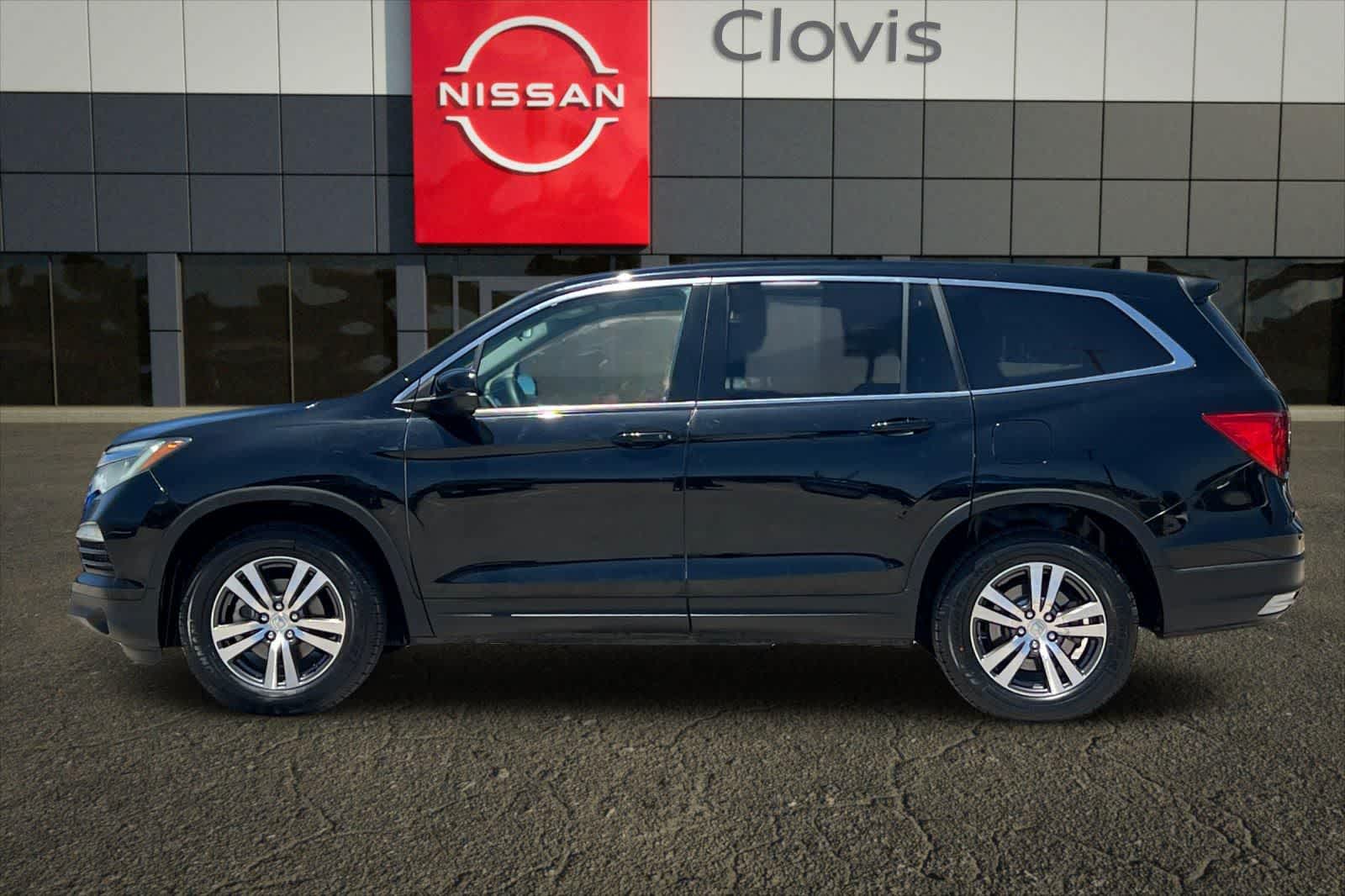Thumbnail: 2016 Honda Pilot - 6