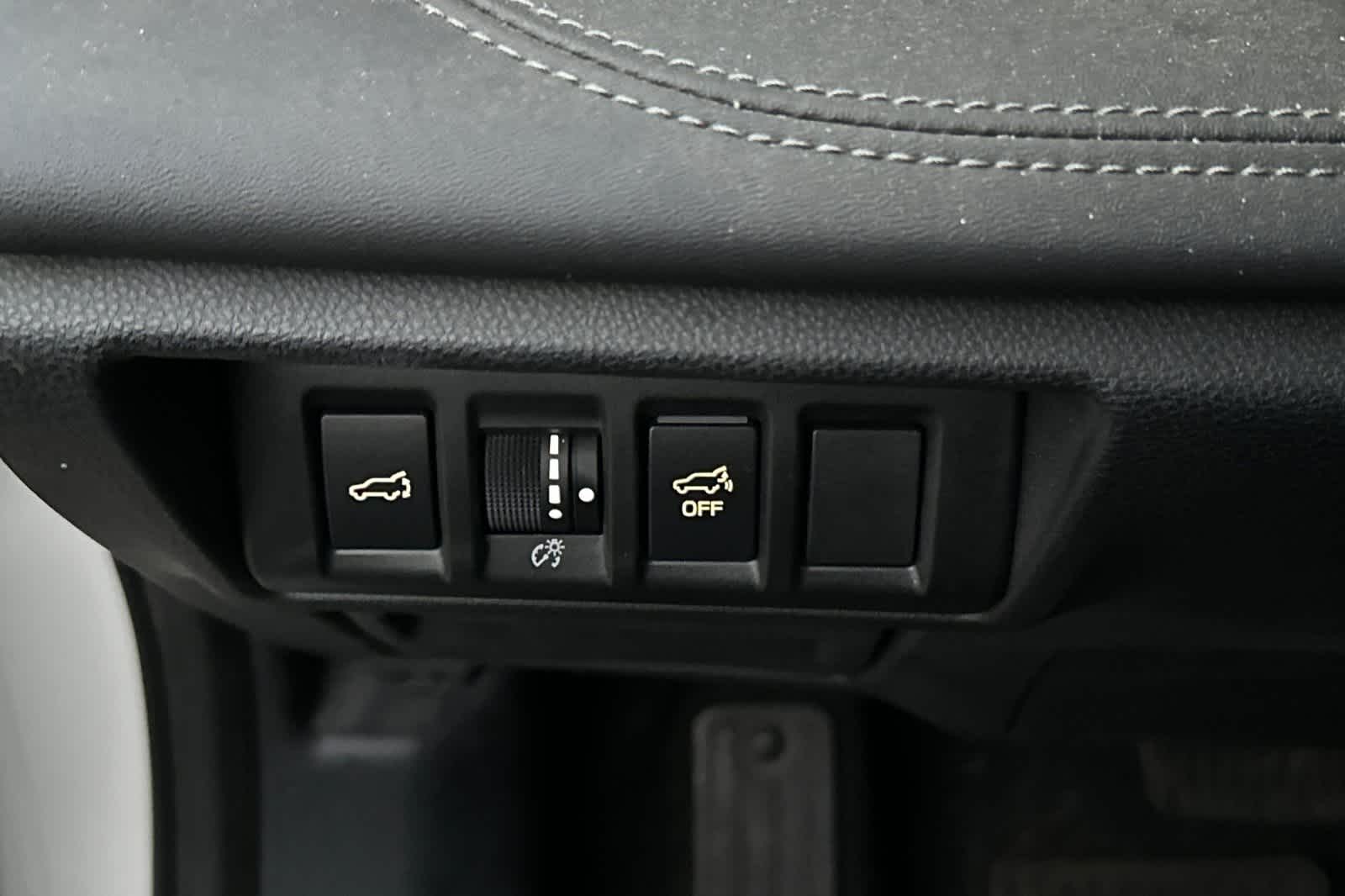 Thumbnail: 2022 Subaru Outback - 32