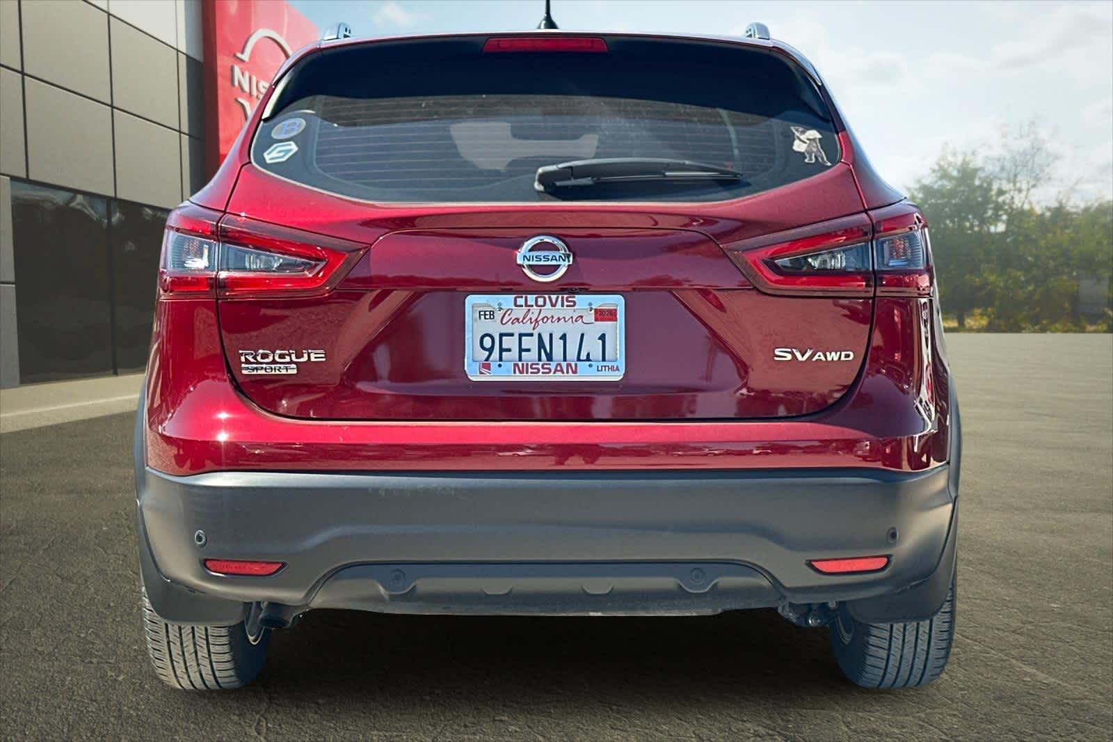 Thumbnail: 2022 Nissan Rogue Sport - 8
