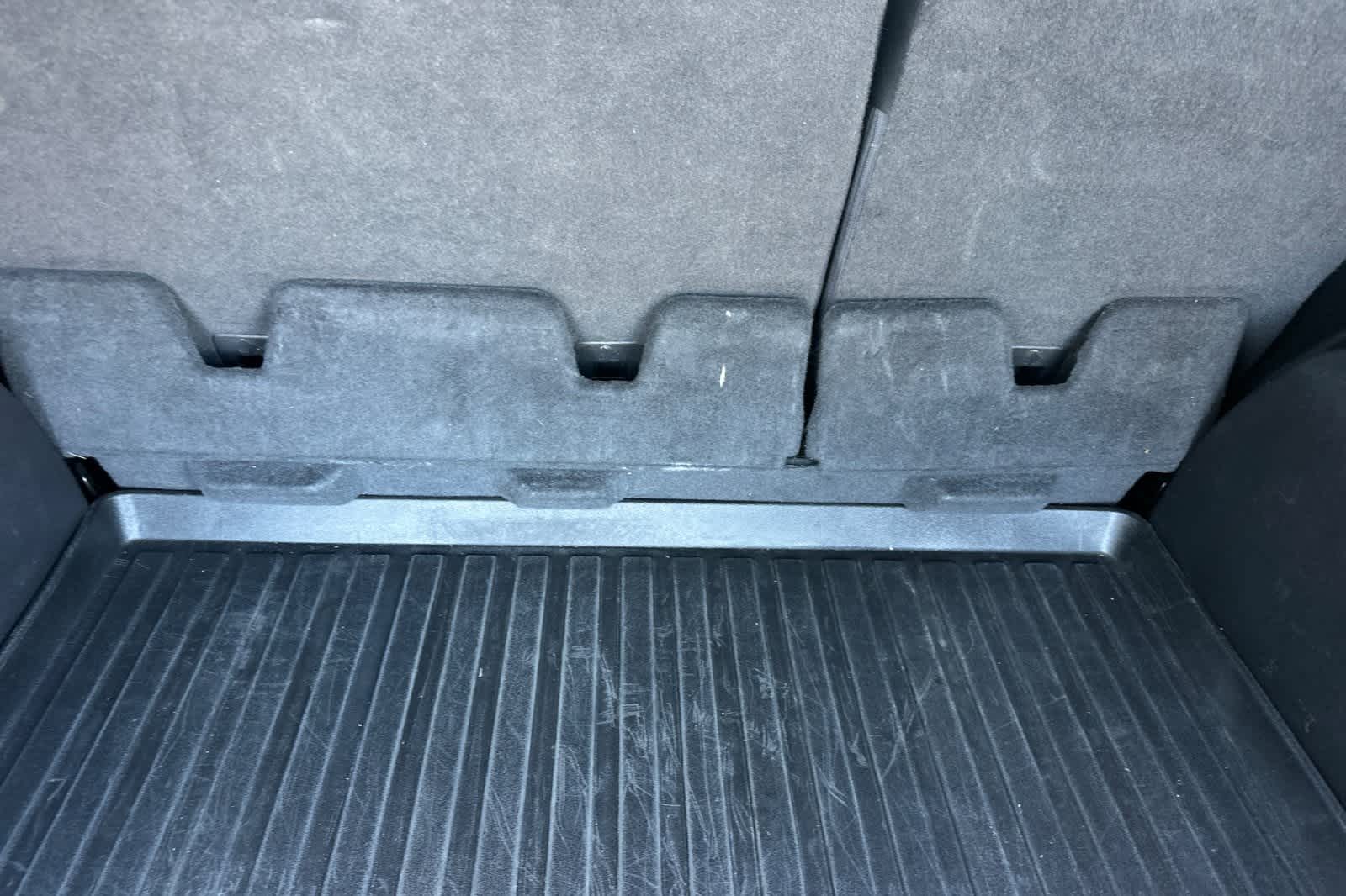 Thumbnail: 2019 Ford Escape - 16