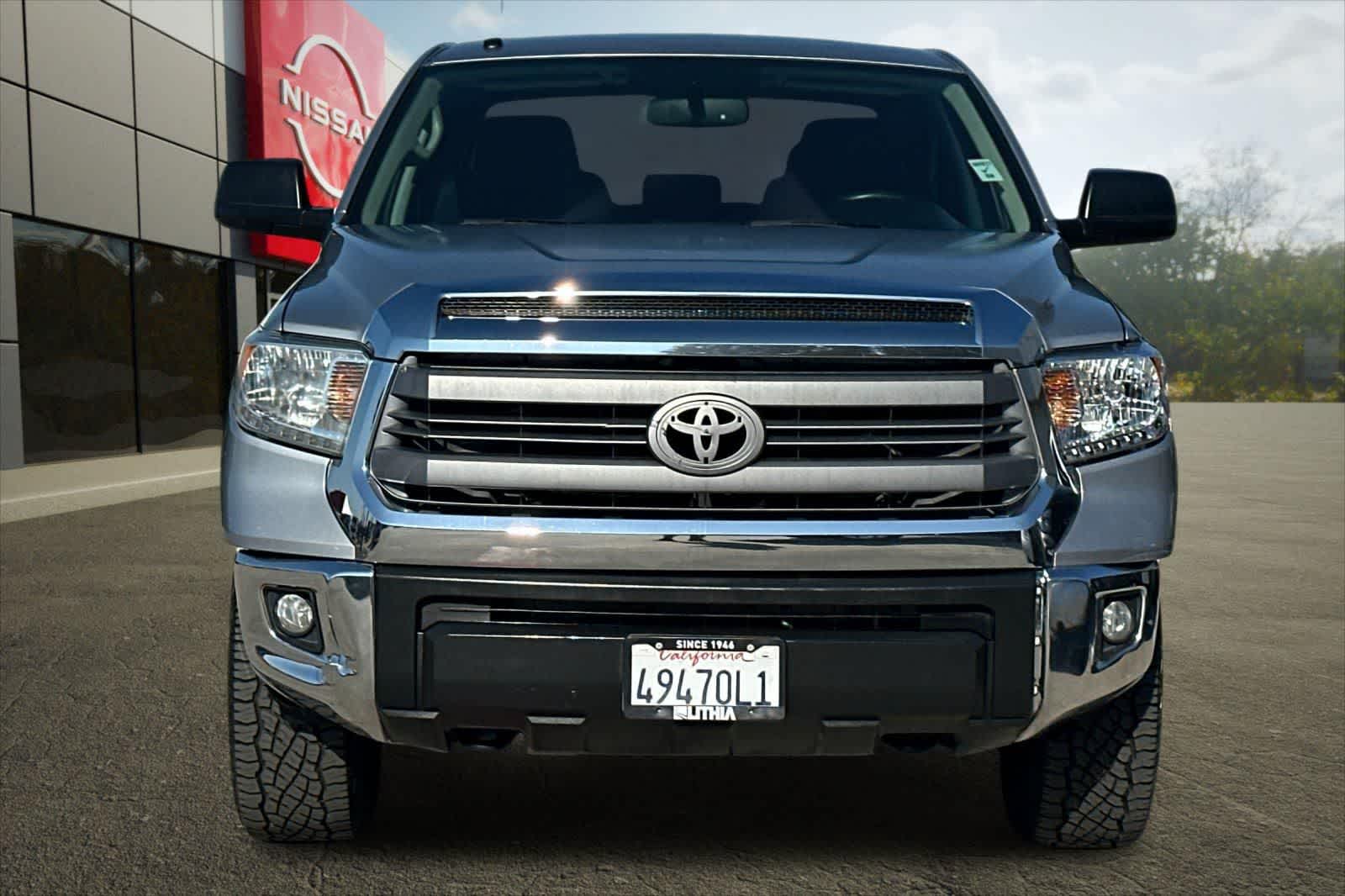 Thumbnail: 2014 Toyota Tundra - 11