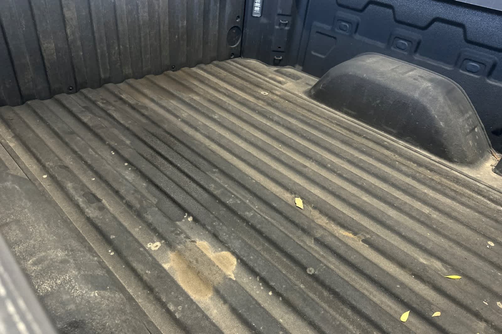 Thumbnail: 2024 Chevrolet Silverado 1500 - 18