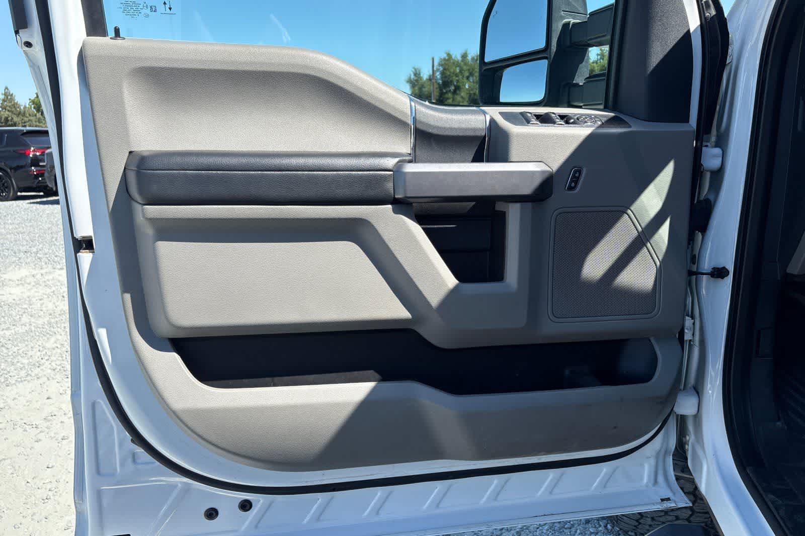 Thumbnail: 2022 Ford F-250 - 15