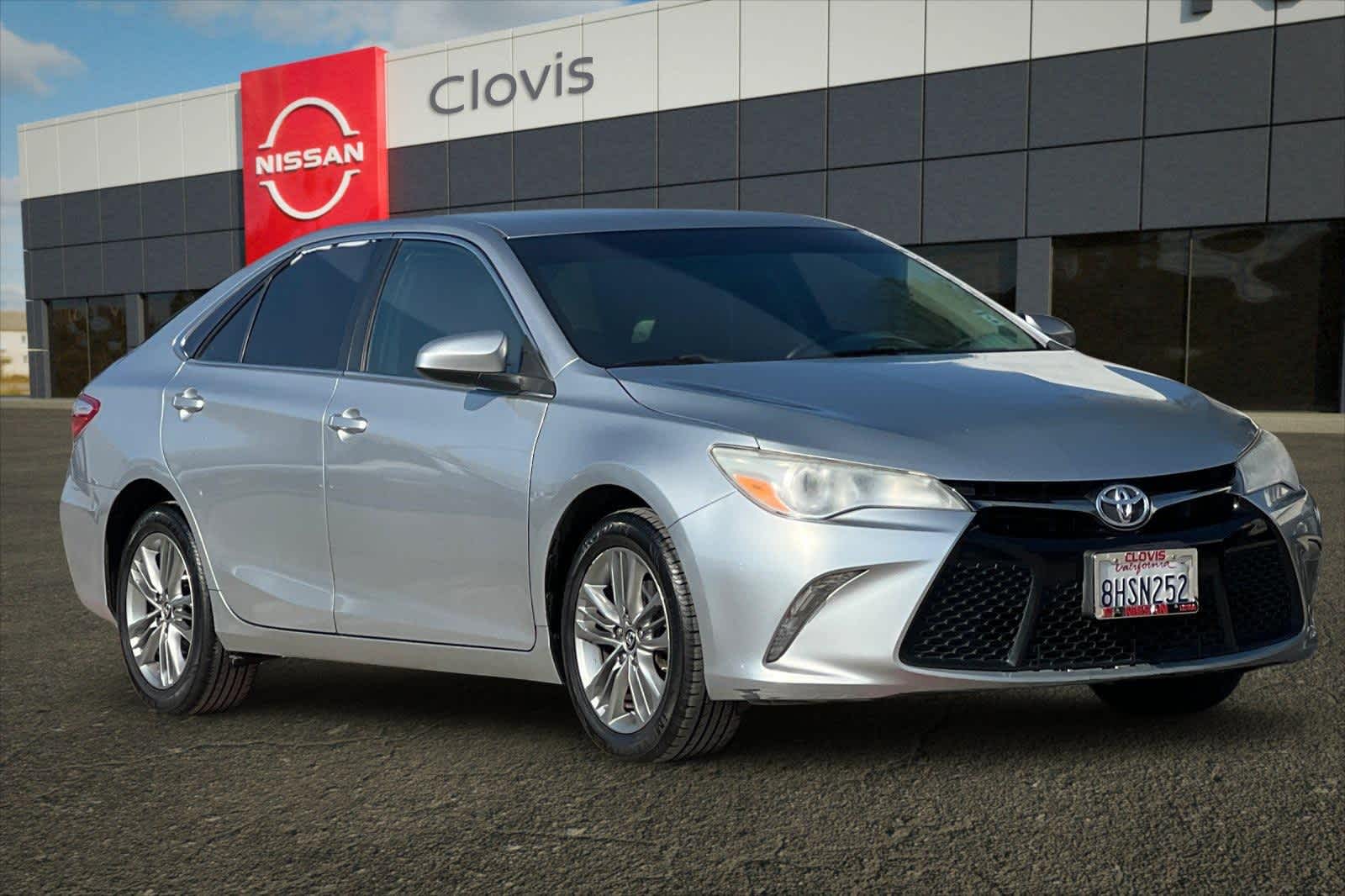 Thumbnail: 2016 Toyota Camry - 10