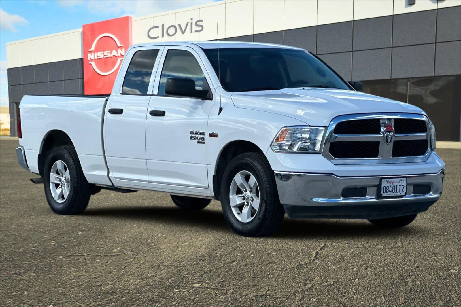 Thumbnail: 2019 RAM 1500 Classic - 10