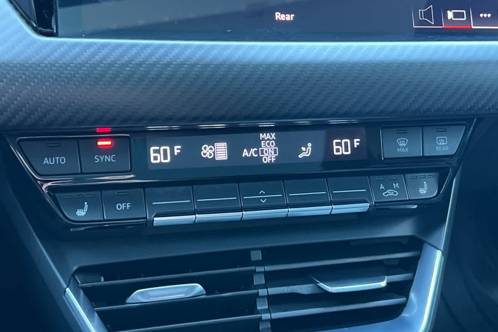 Thumbnail: 2023 Audi e-tron GT - 25