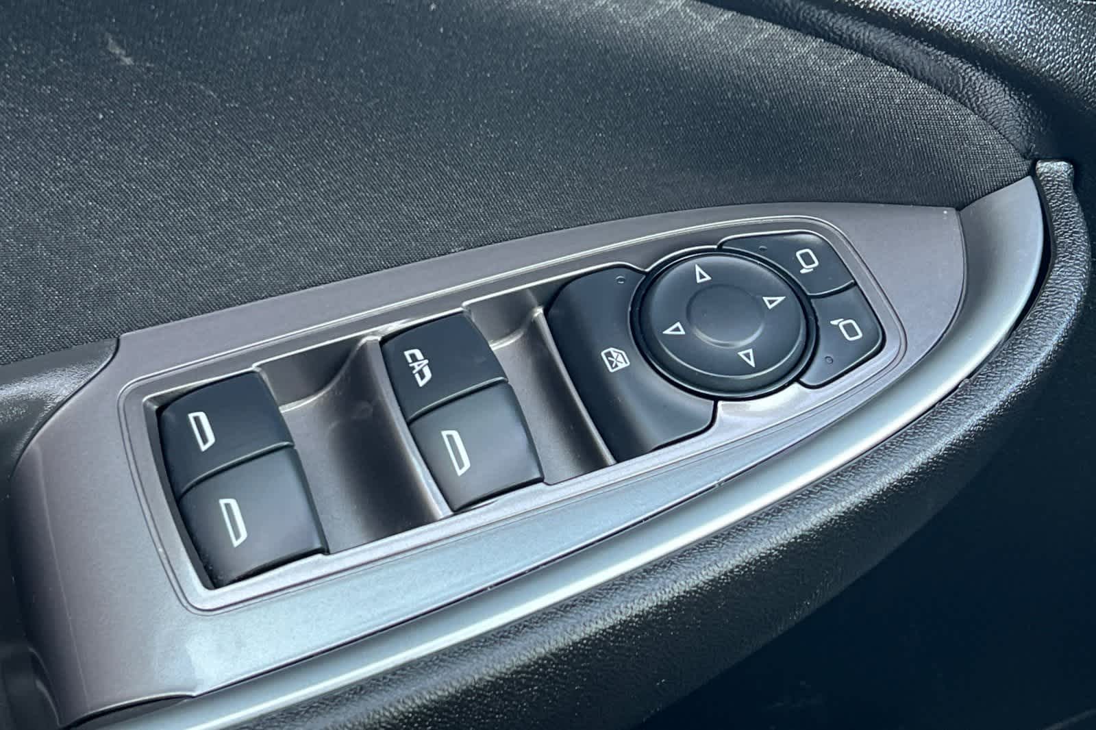 Thumbnail: 2024 Chevrolet Malibu - 14