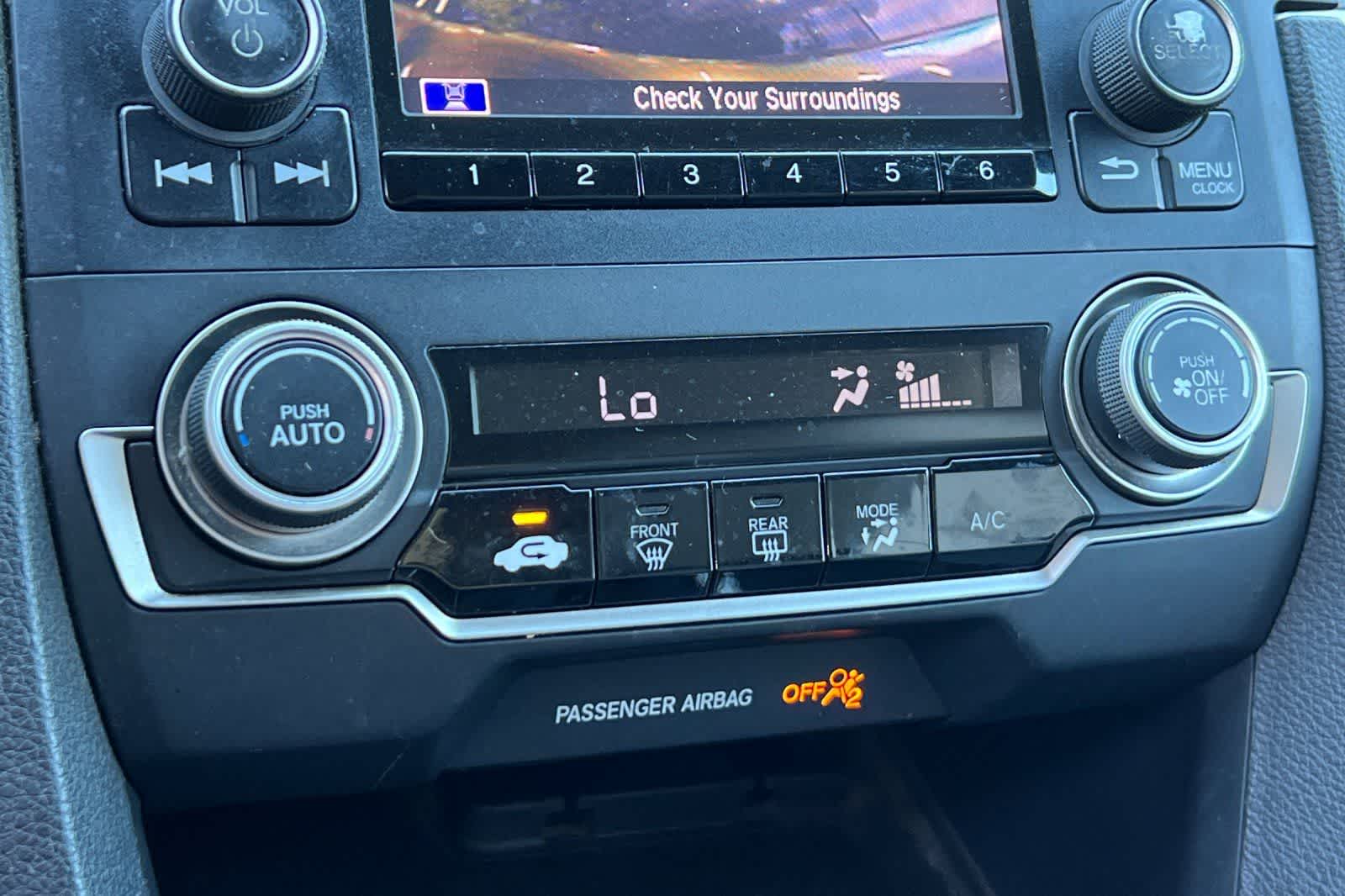 Thumbnail: 2016 Honda Civic - 21