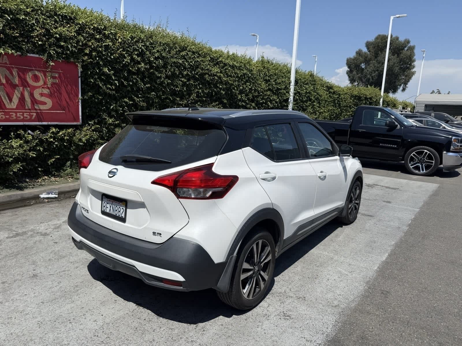 2018 Nissan Kicks SR 5