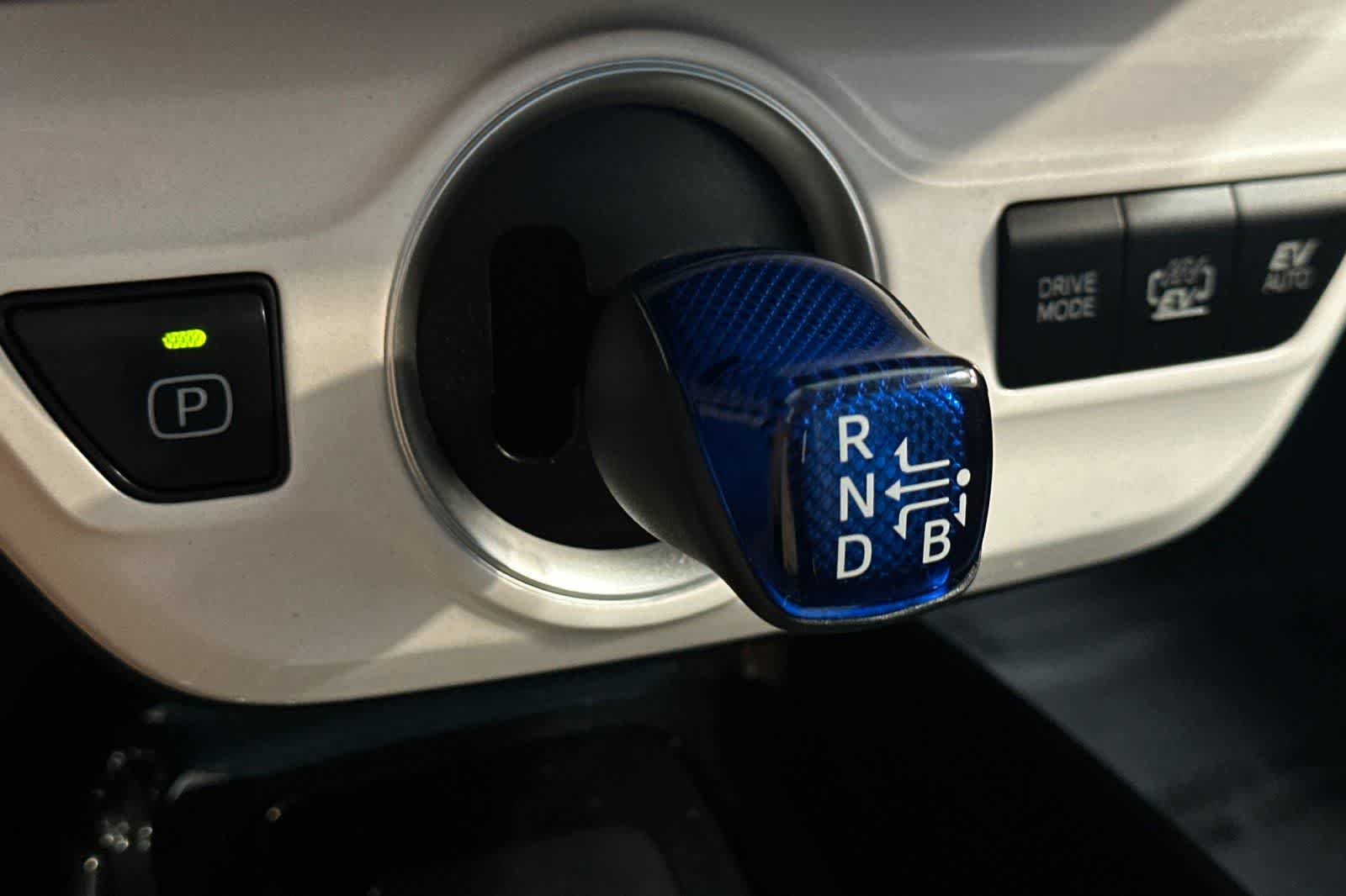 Thumbnail: 2019 Toyota Prius Prime - 26