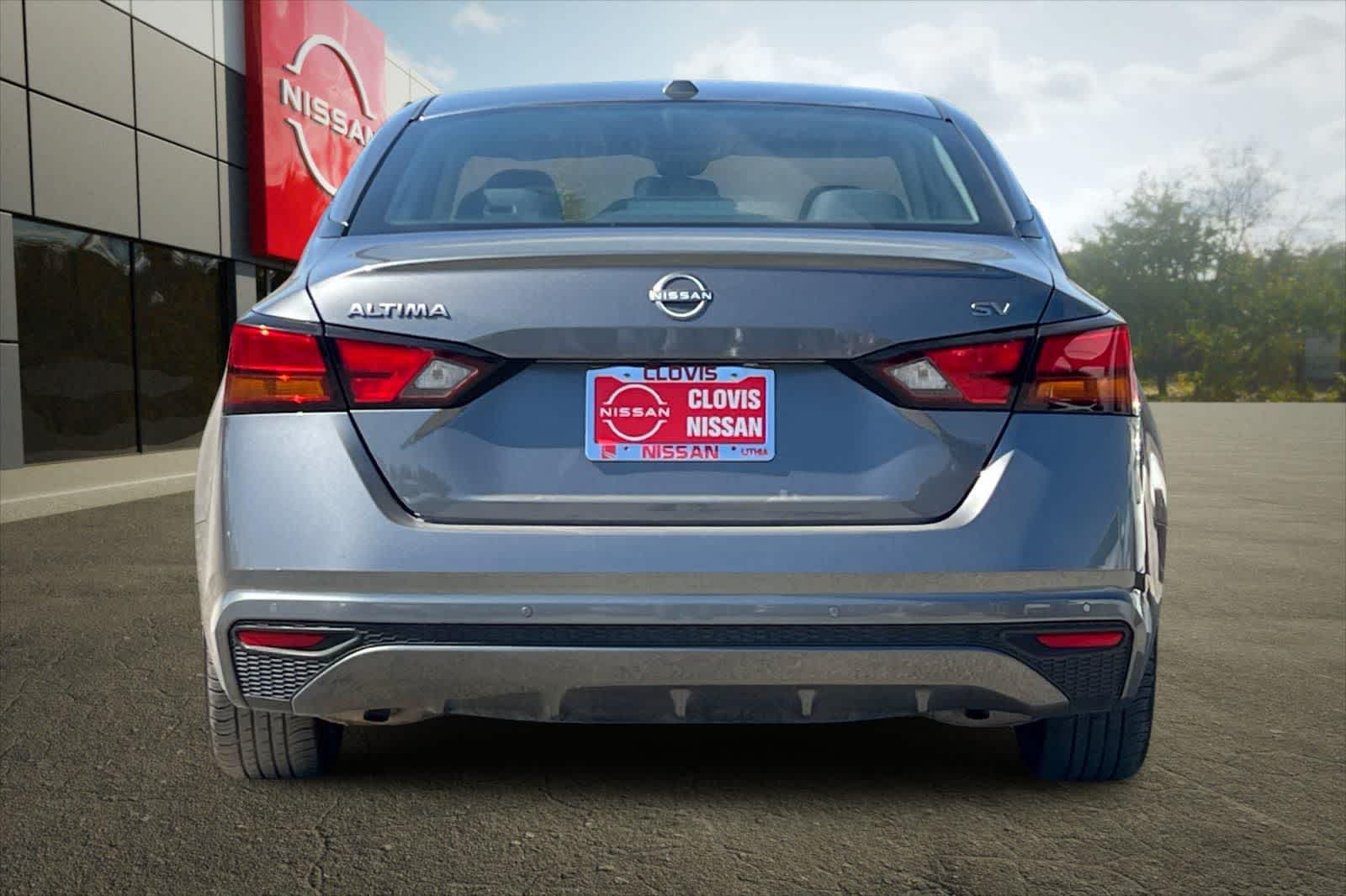 Thumbnail: 2024 Nissan Altima - 8