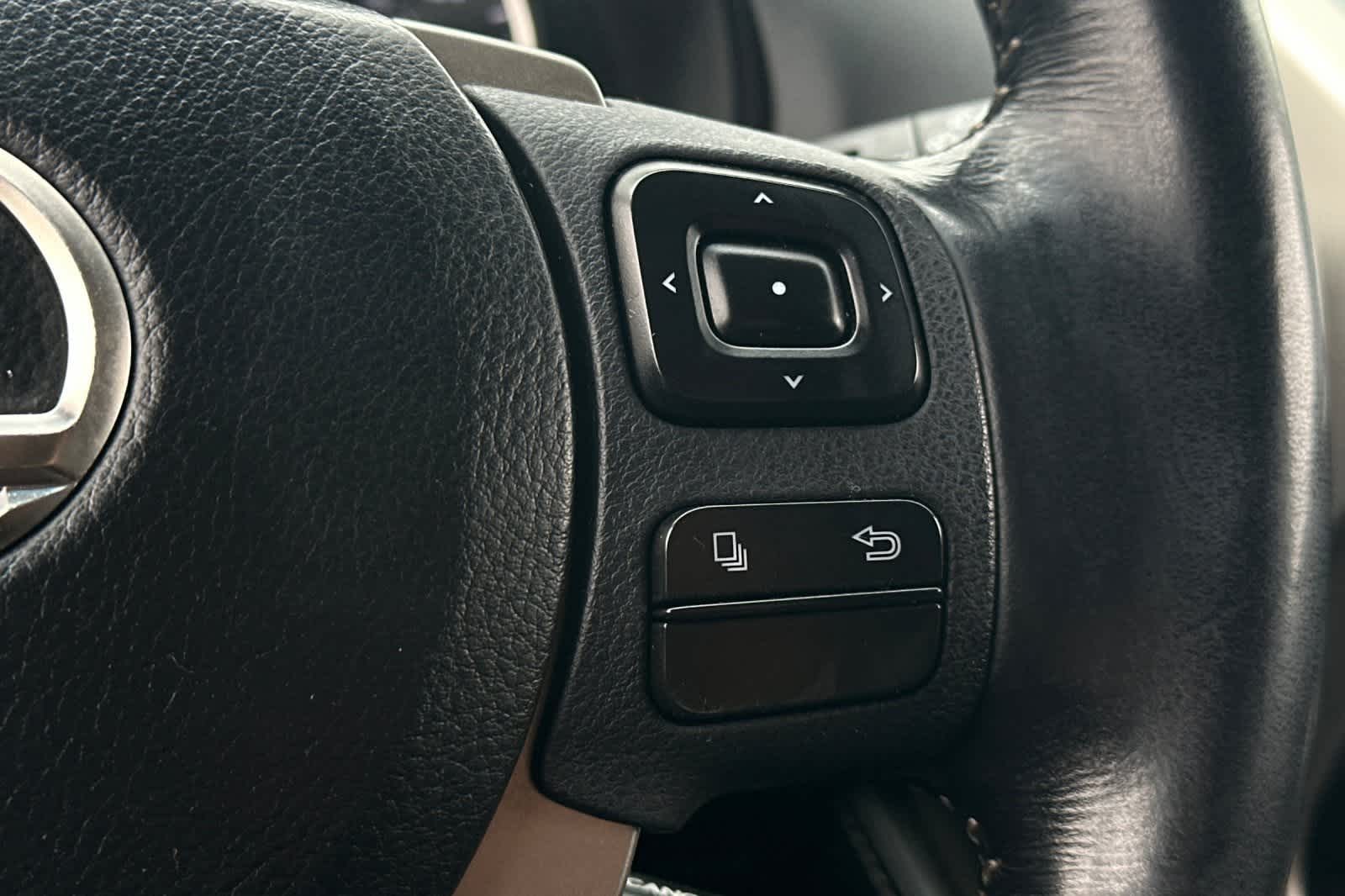 Thumbnail: 2015 Lexus NX - 30