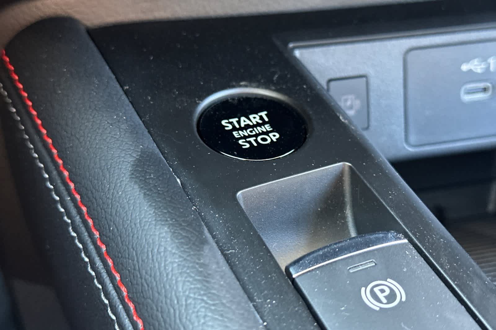 Thumbnail: 2026 Nissan Kicks - 26