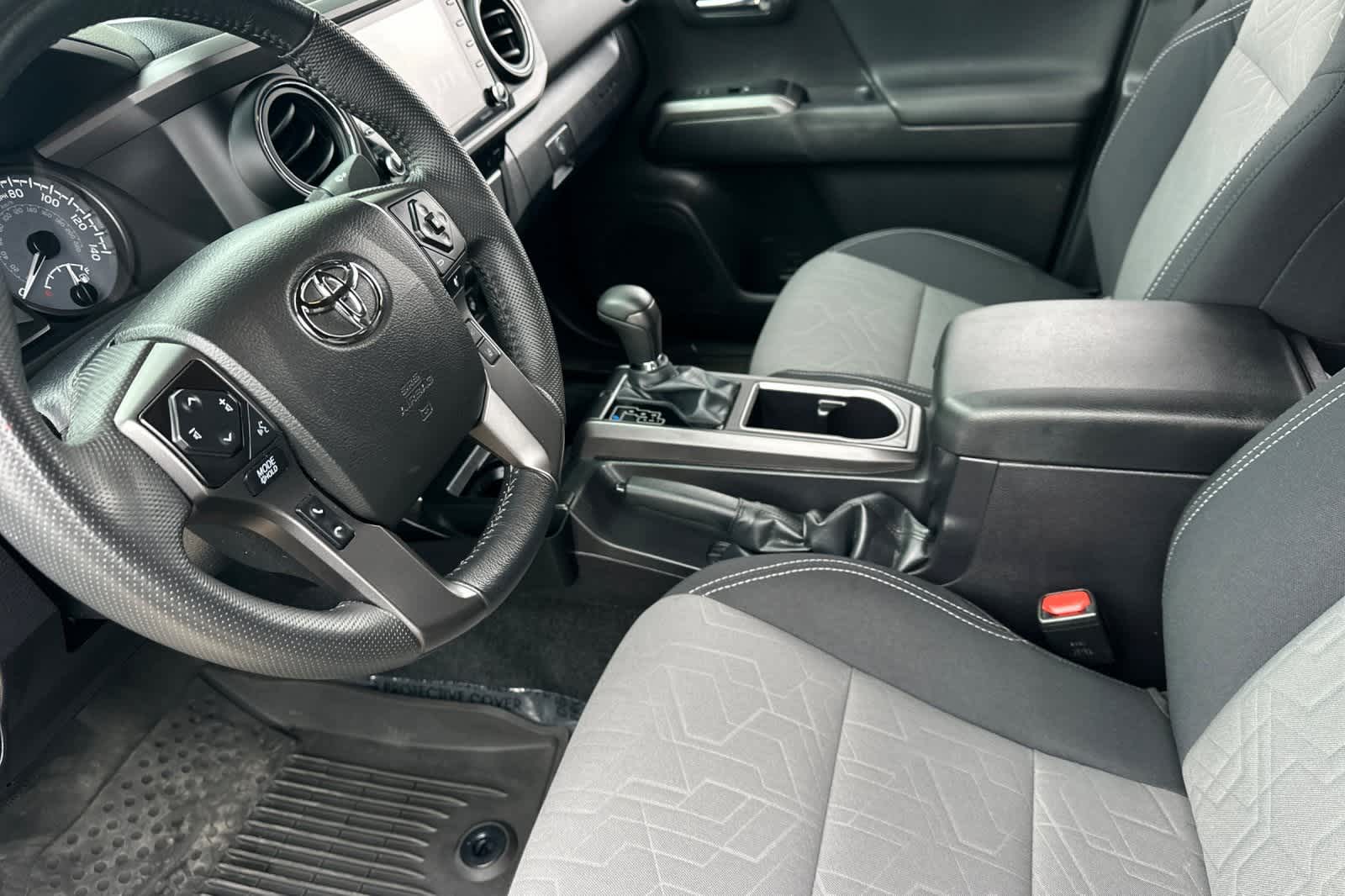 Thumbnail: 2023 Toyota Tacoma - 12