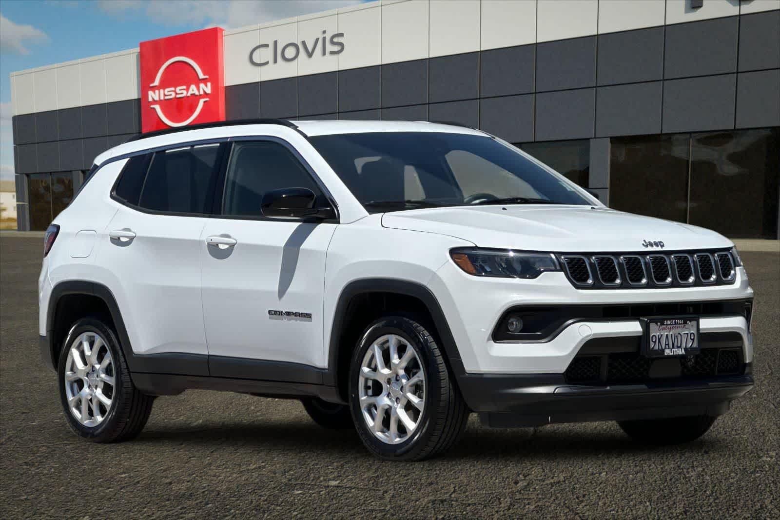 Thumbnail: 2023 Jeep Compass - 10