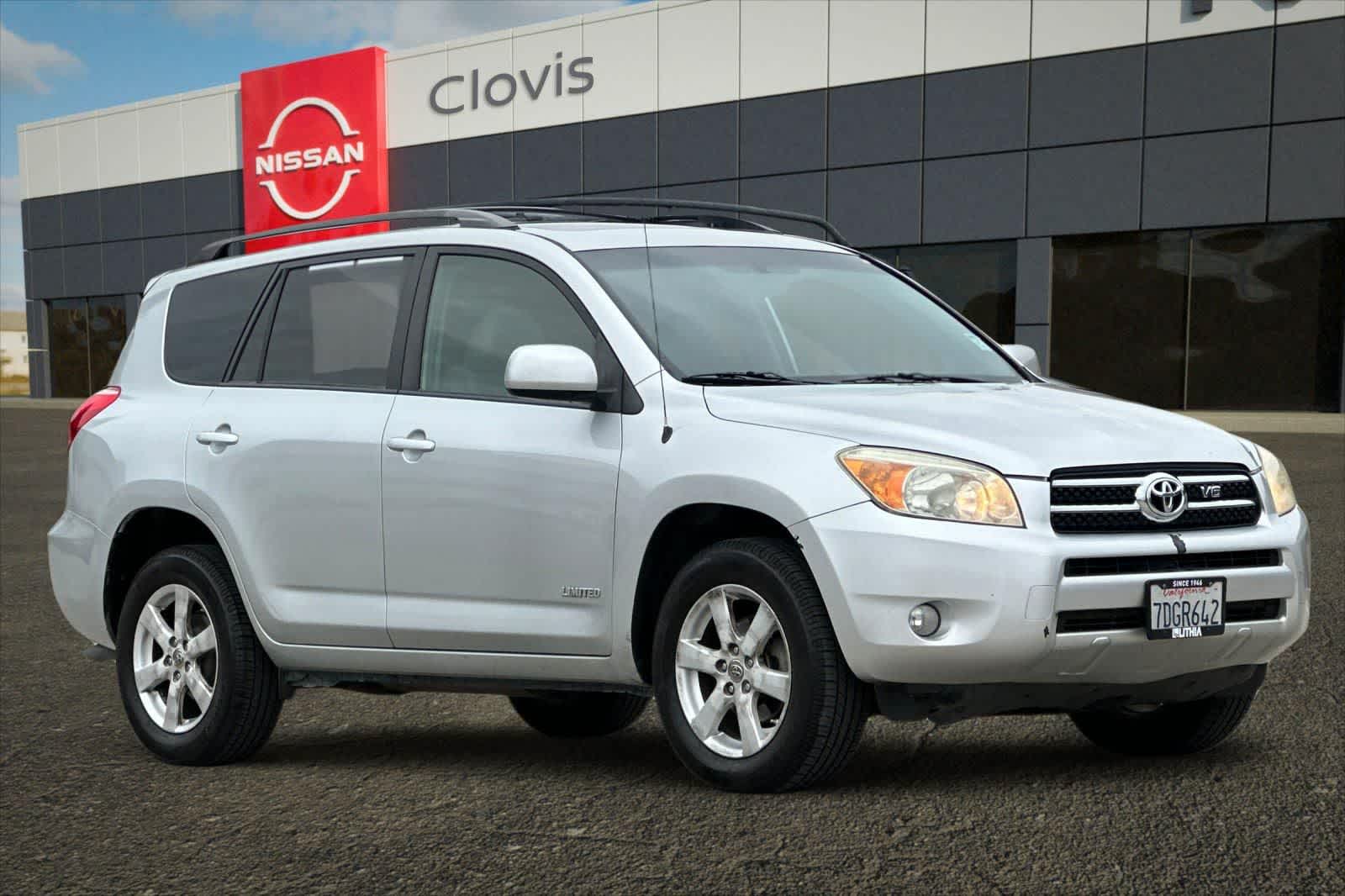 Thumbnail: 2008 Toyota RAV4 - 10