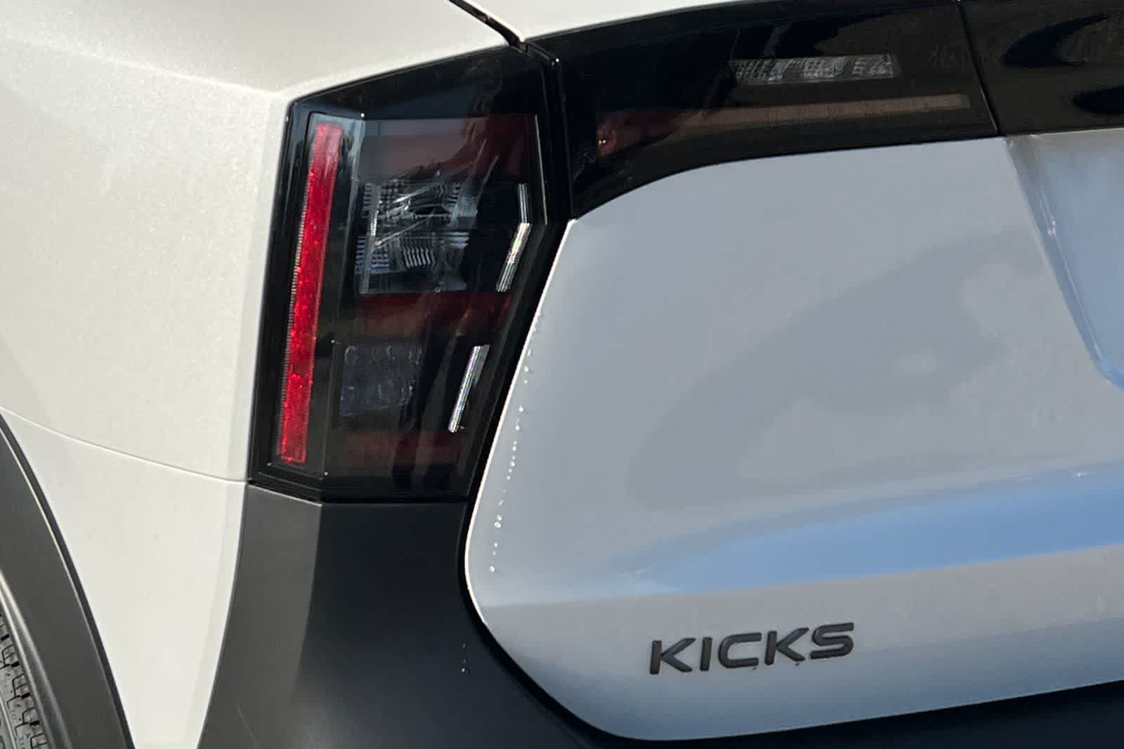 Thumbnail: 2026 Nissan Kicks - 31