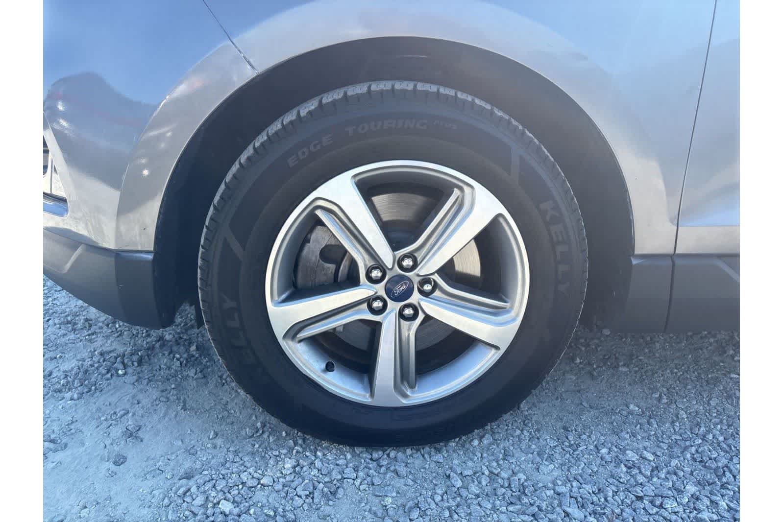 Thumbnail: 2022 Ford Edge - 24