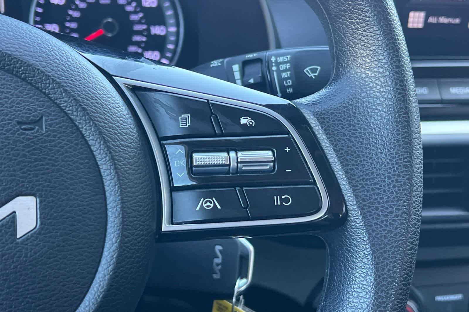 Thumbnail: 2023 Kia Forte - 27