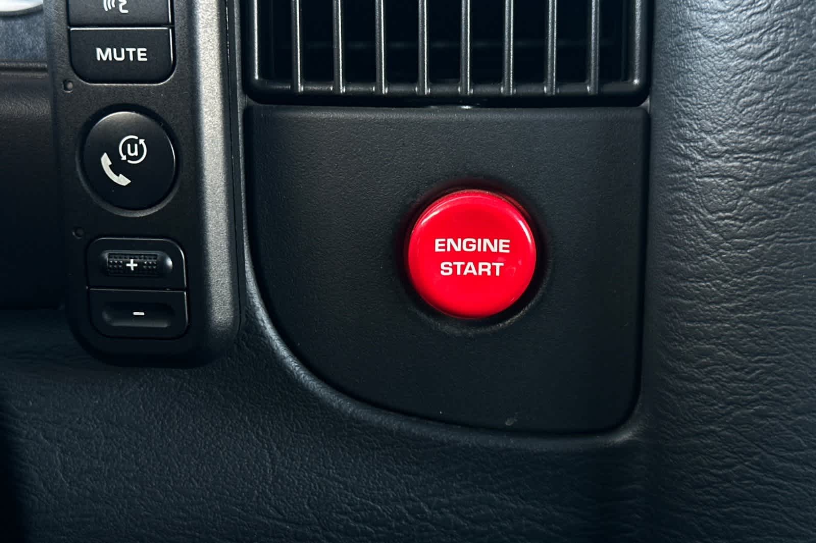 Thumbnail: 2004 Dodge Ram 1500 - 23