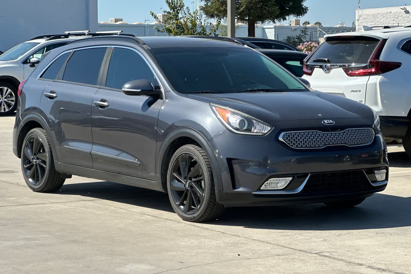 Thumbnail: 2018 Kia Niro - 10