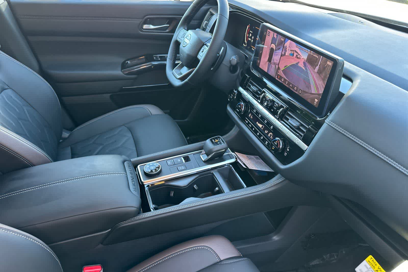Thumbnail: 2026 Nissan Pathfinder - 20
