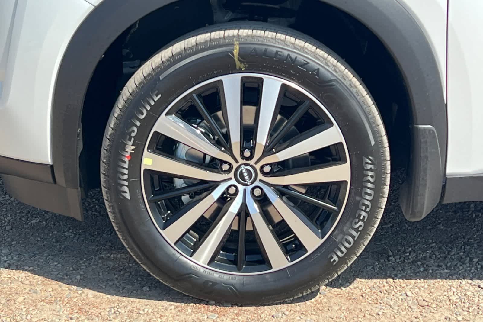 Thumbnail: 2025 Nissan Pathfinder - 34