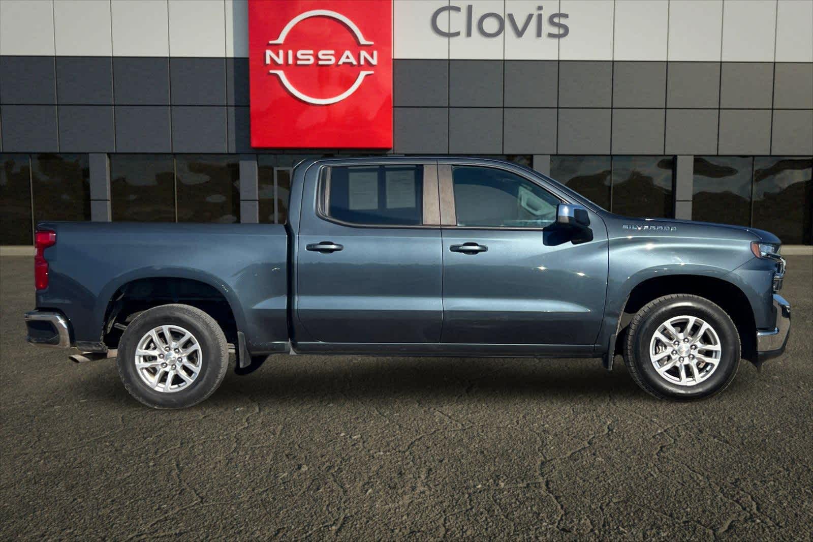 Thumbnail: 2020 Chevrolet Silverado 1500 - 9