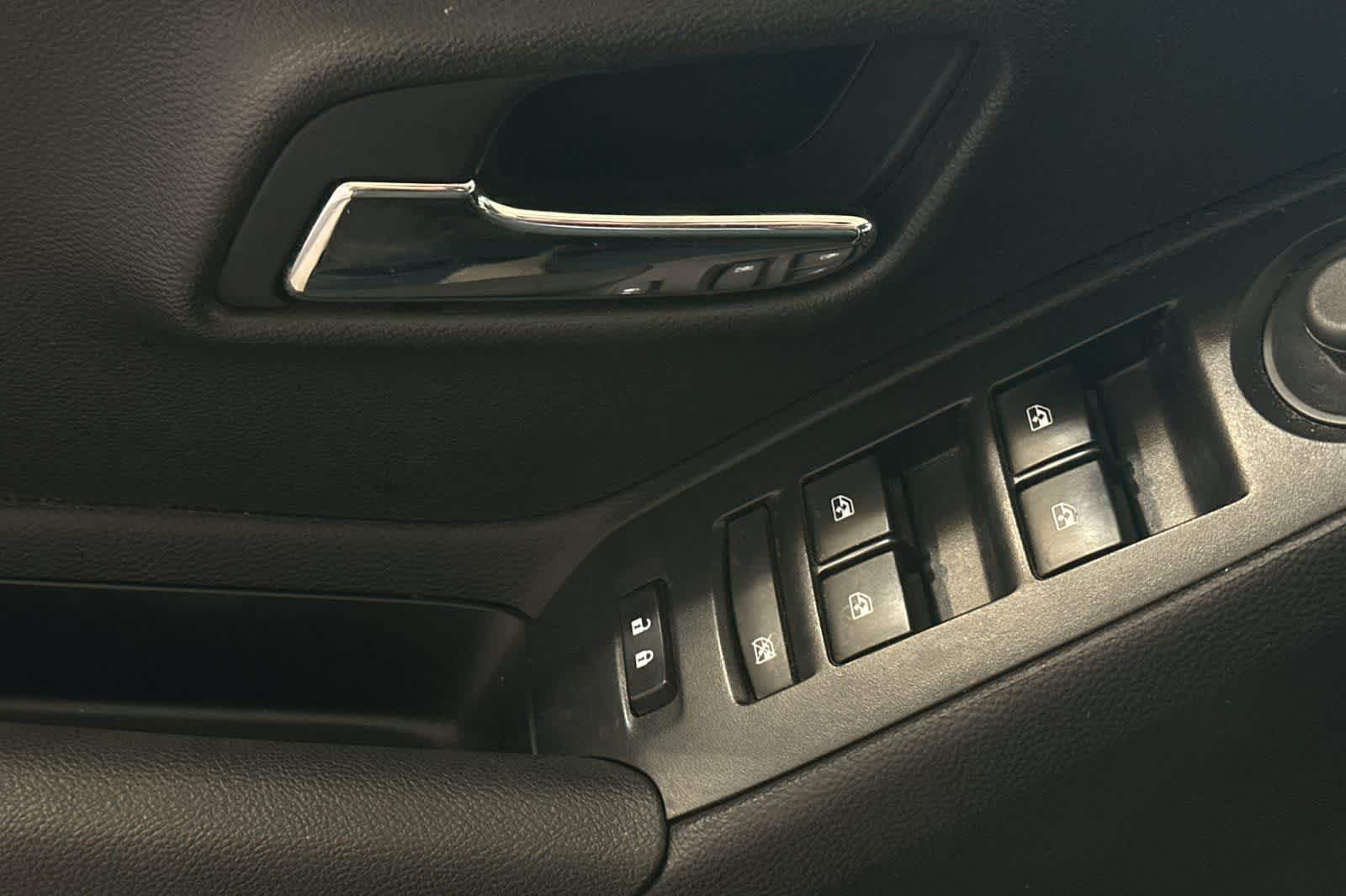 Thumbnail: 2017 Chevrolet Trax - 15