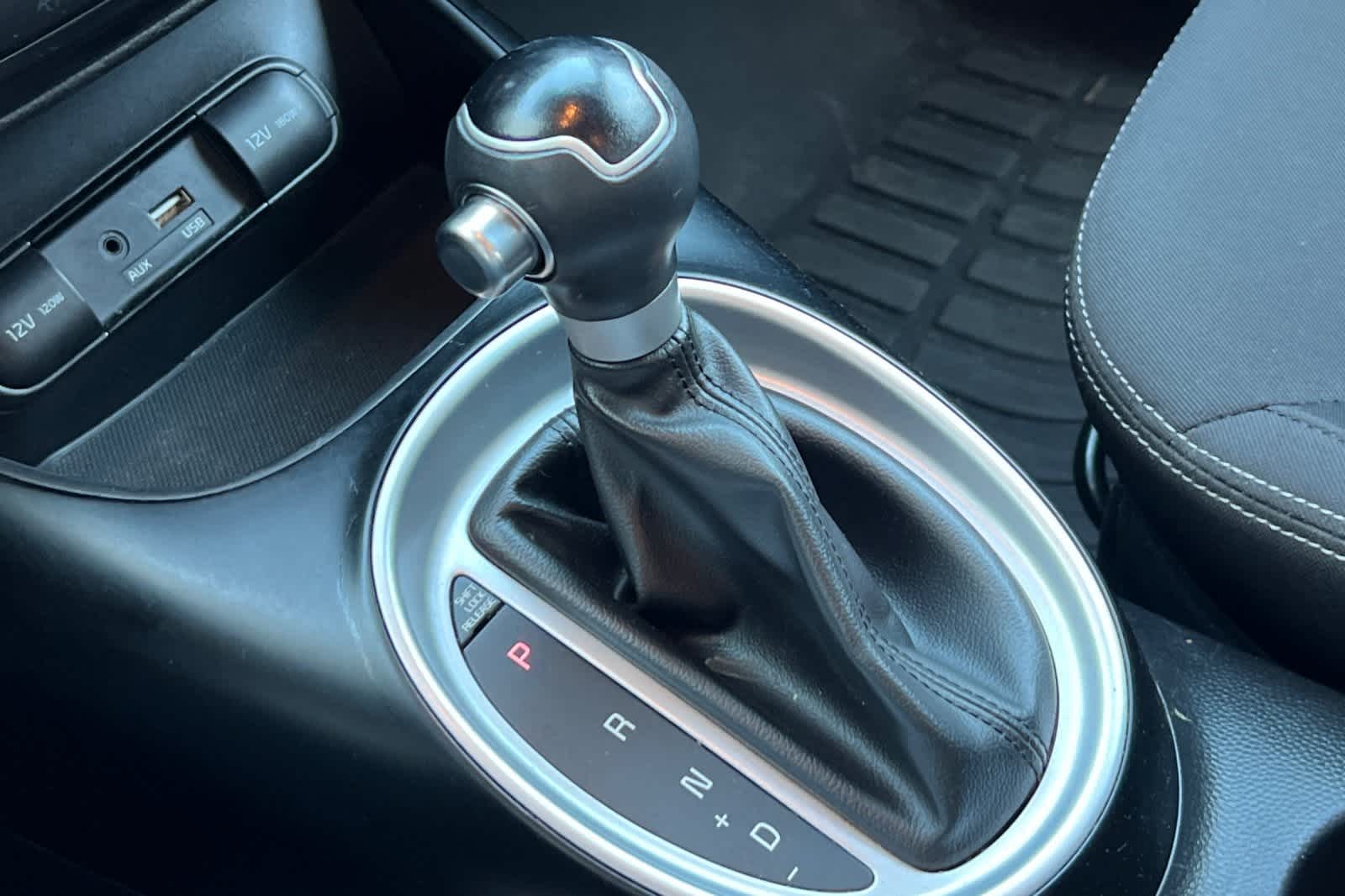 Thumbnail: 2018 Kia Soul - 24