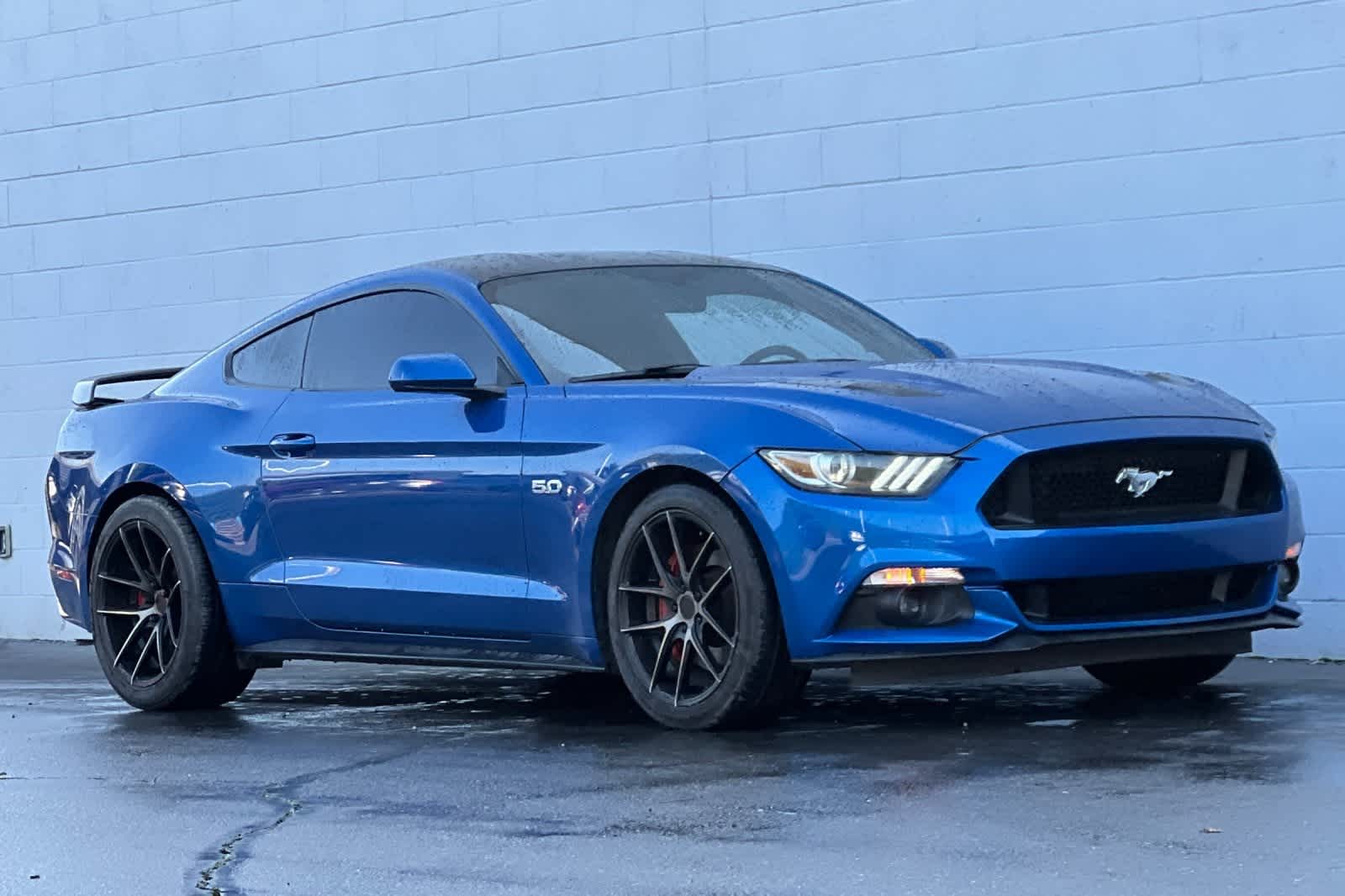 Thumbnail: 2017 Ford Mustang - 10