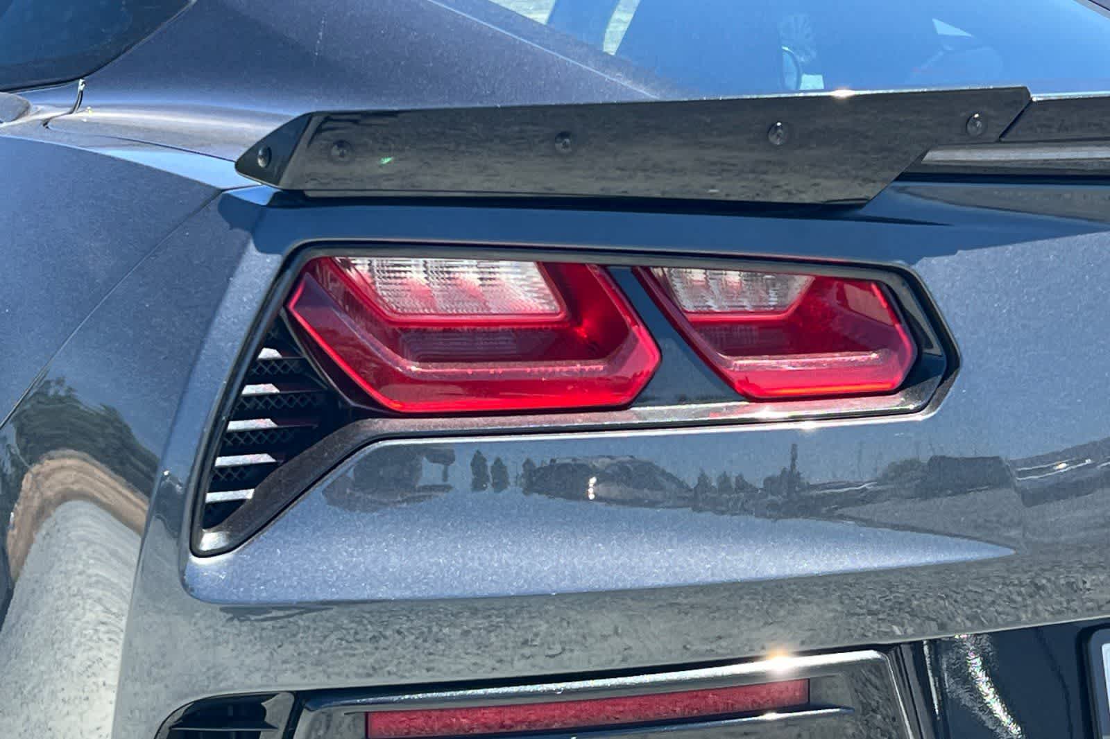 Thumbnail: 2018 Chevrolet Corvette - 16