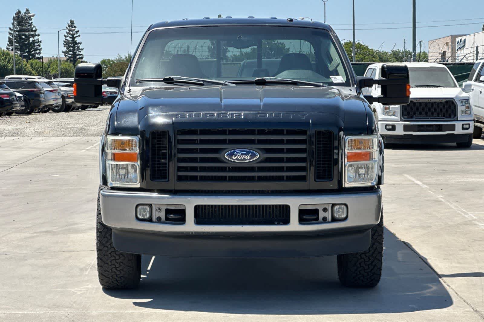Thumbnail: 2008 Ford F-250 - 11