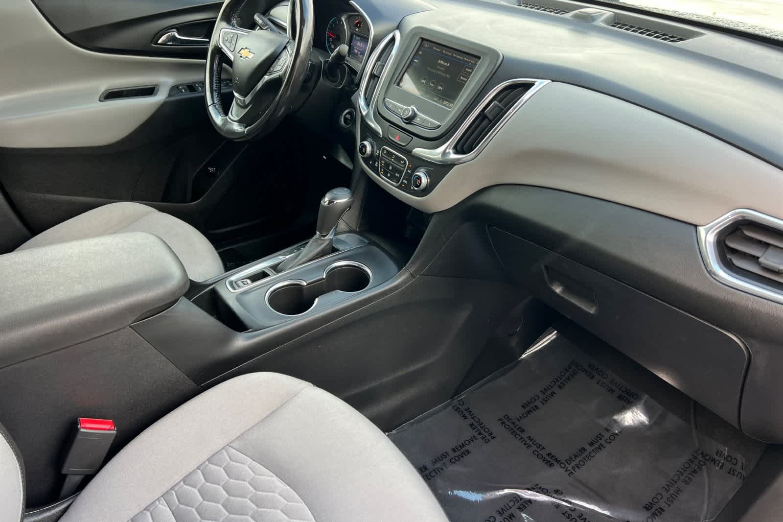 Thumbnail: 2019 Chevrolet Equinox - 19