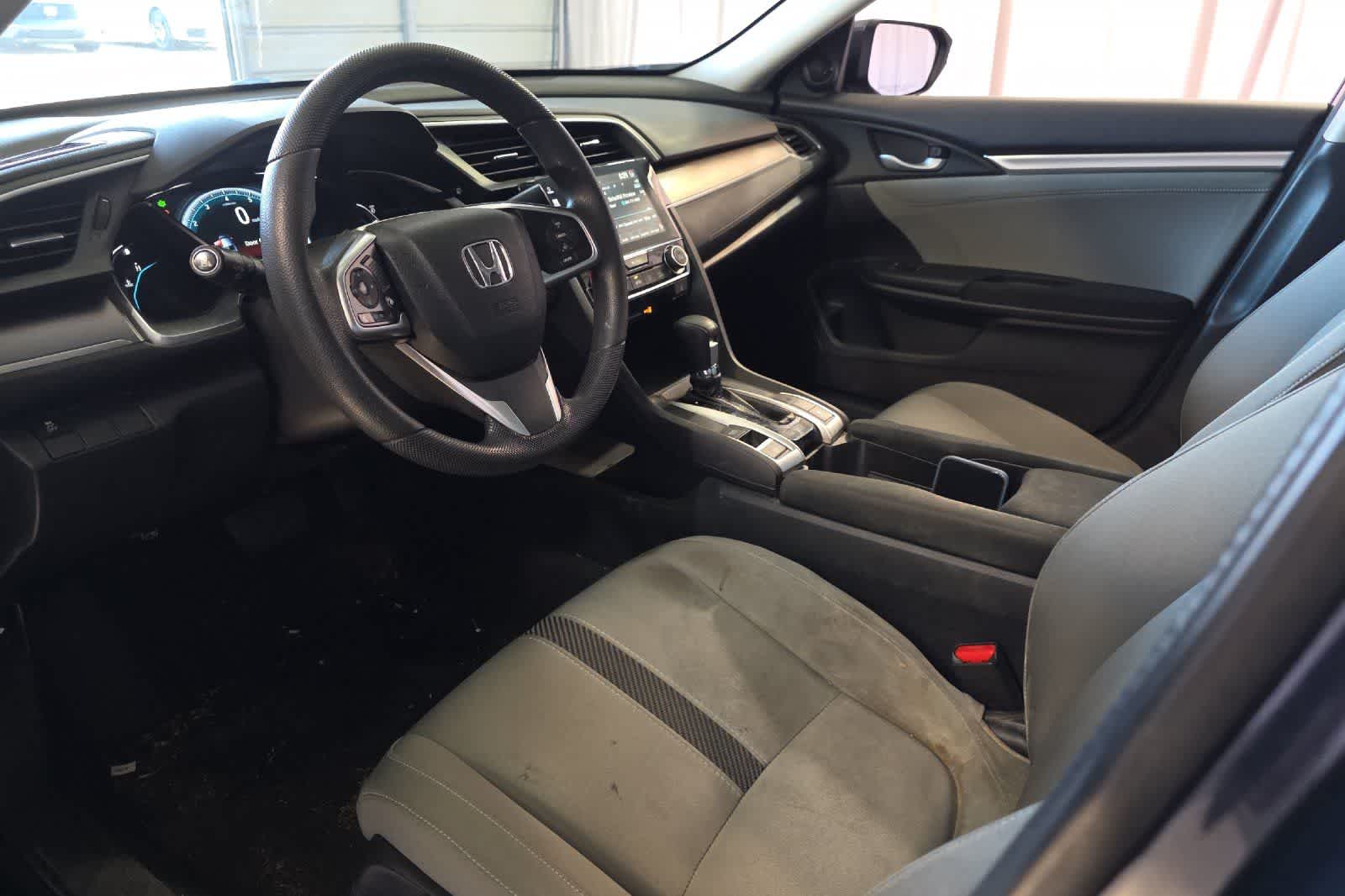 Thumbnail: 2016 Honda Civic - 13