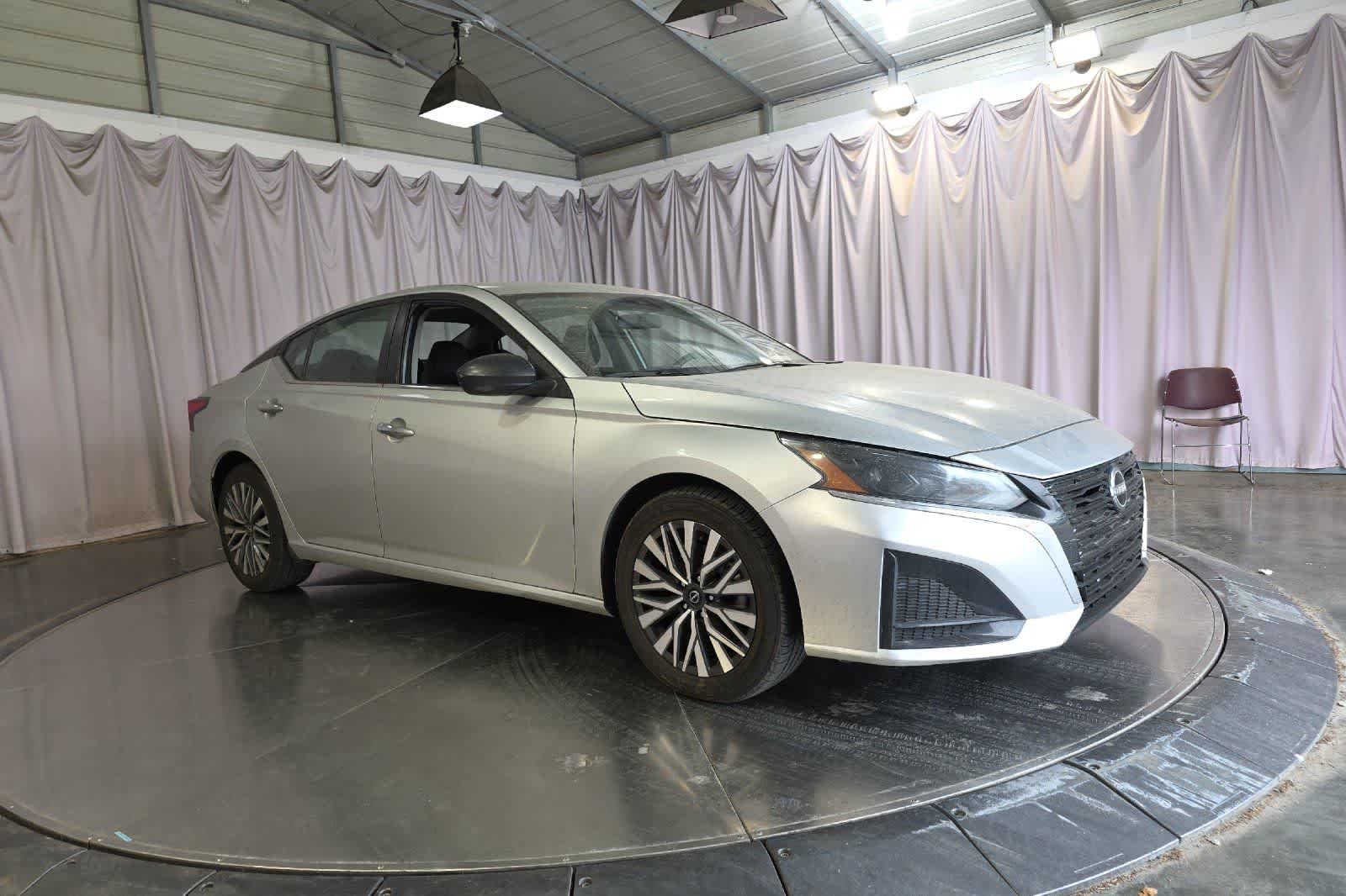 Thumbnail: 2024 Nissan Altima - 10