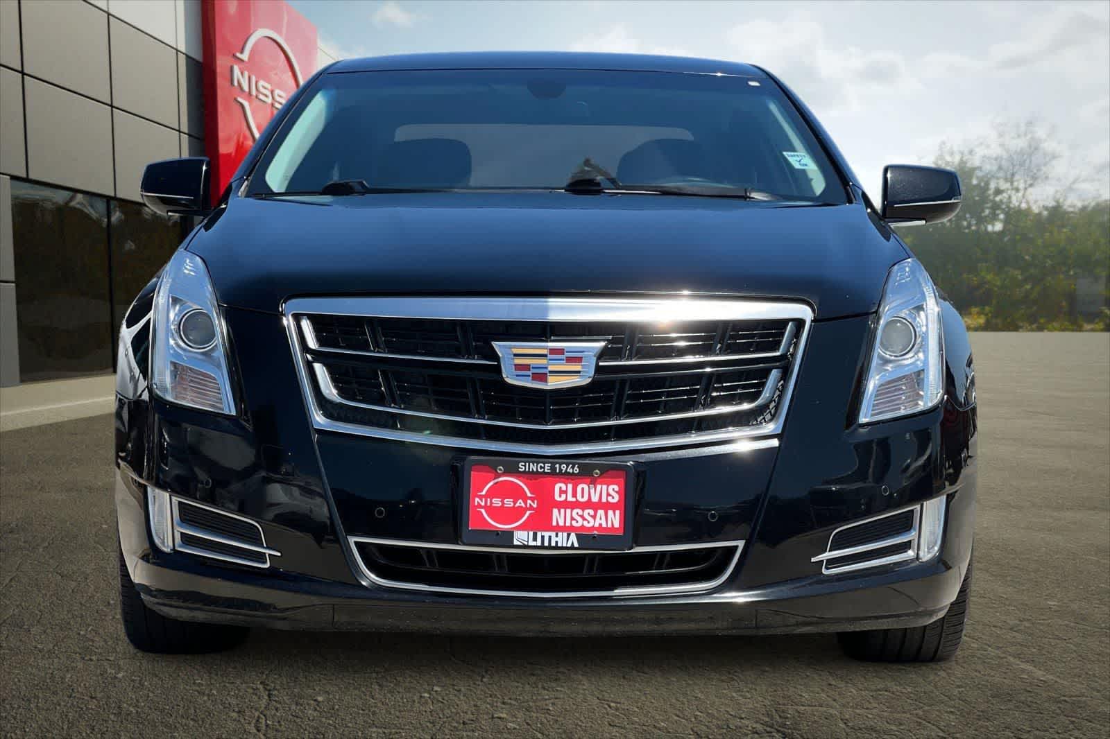 Thumbnail: 2017 Cadillac XTS - 10