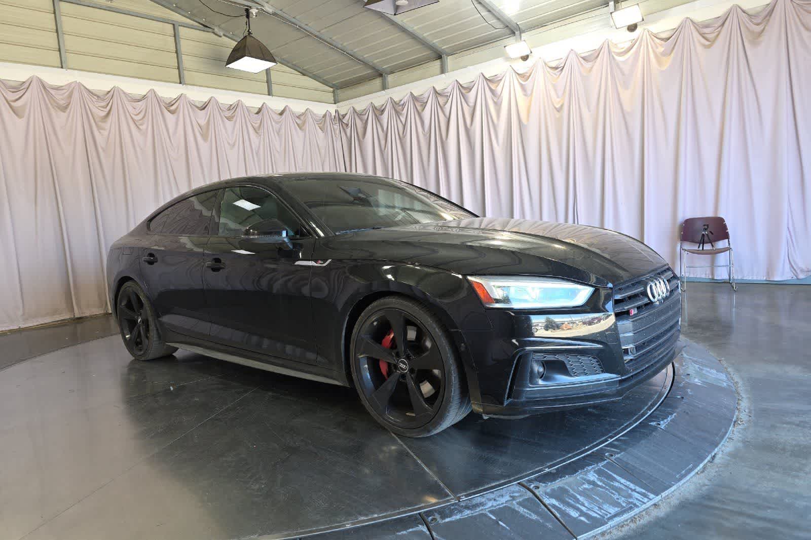 Thumbnail: 2019 Audi S5 - 10
