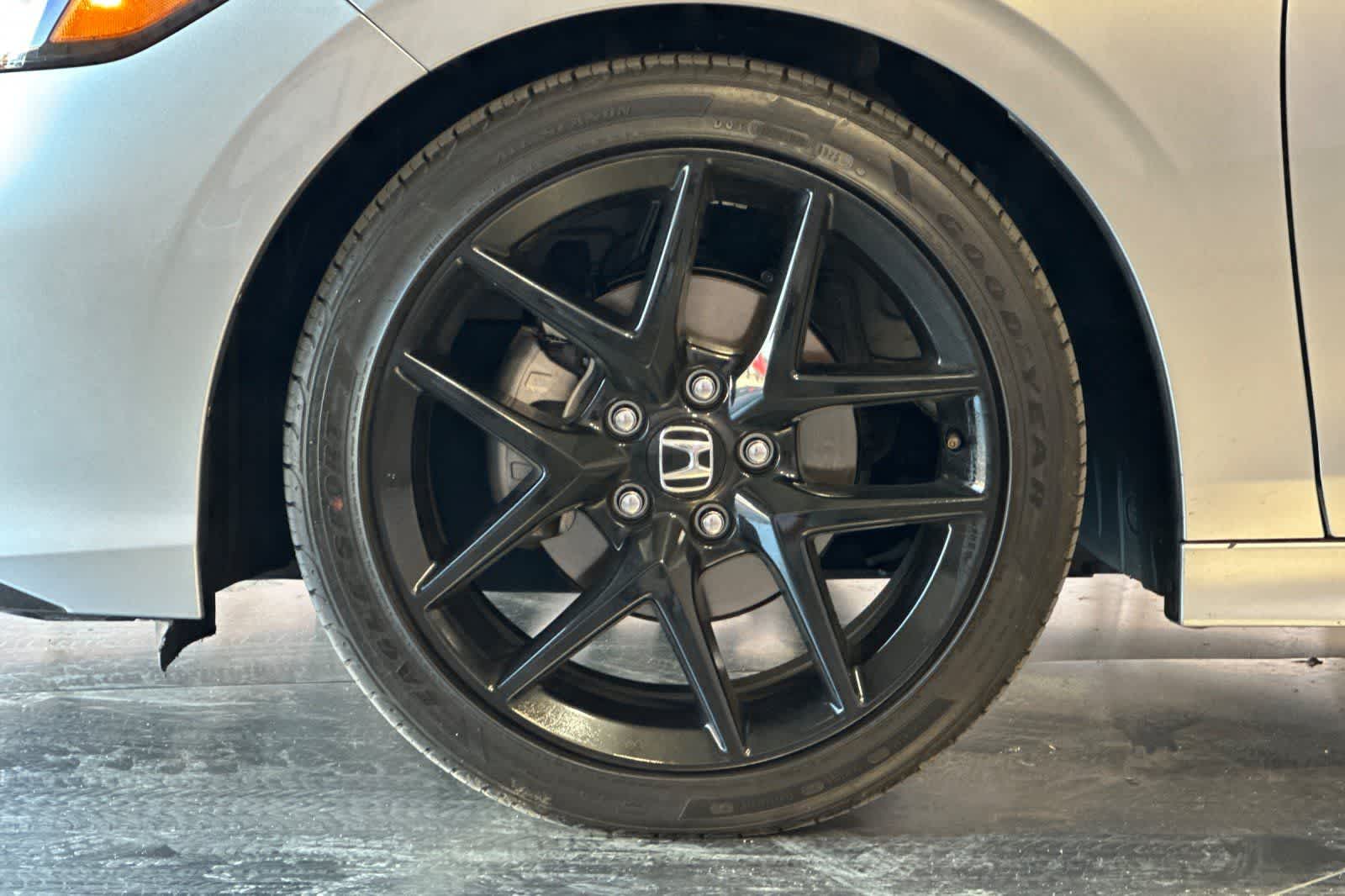 Thumbnail: 2025 Honda Civic - 12