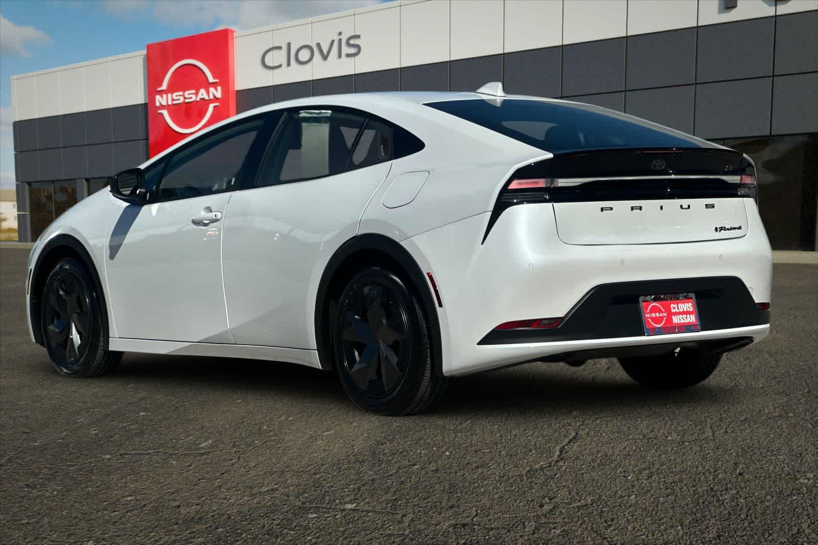 Thumbnail: 2024 Toyota Prius Prime - 7